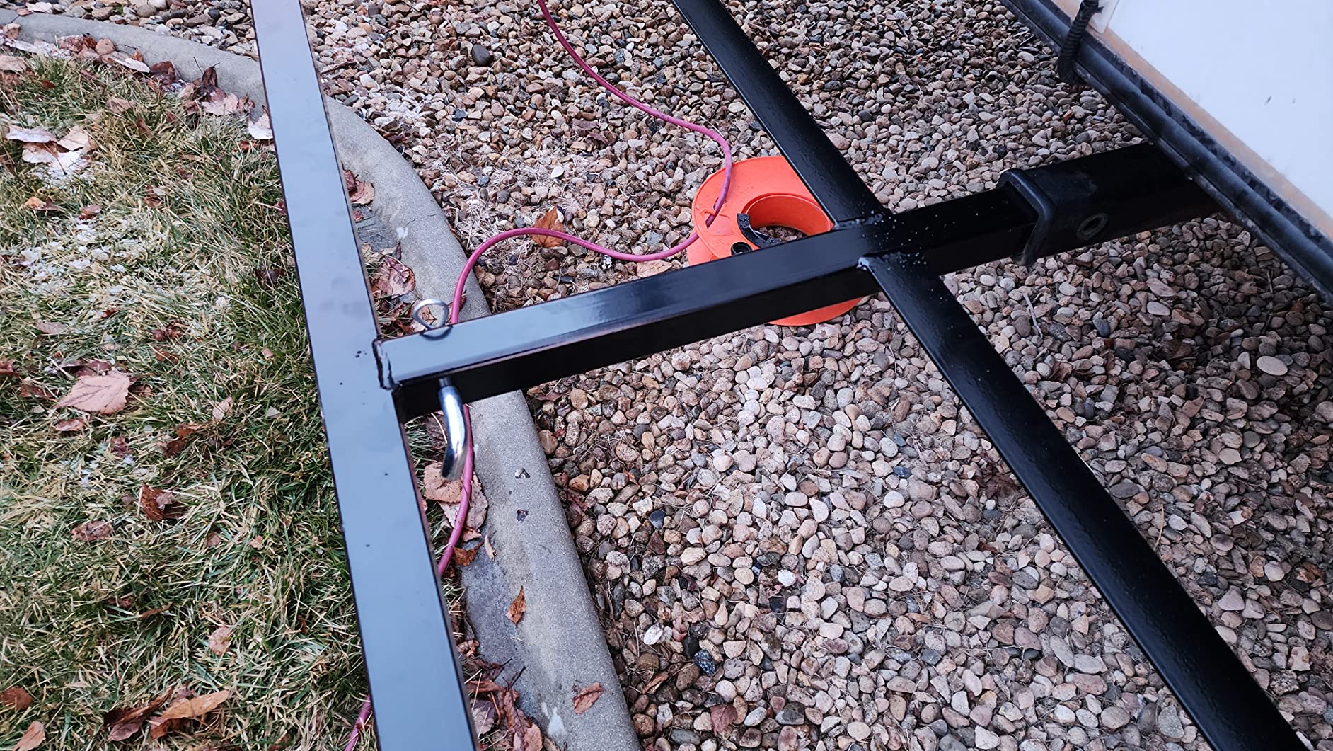 Buyers Products 1707020 Poly Hitch Mounted Cargo Carrier, 23x51x26, Includes Polyethylene Chest, Steel Frame, 5/8in. Hitch Pin customer photo 2