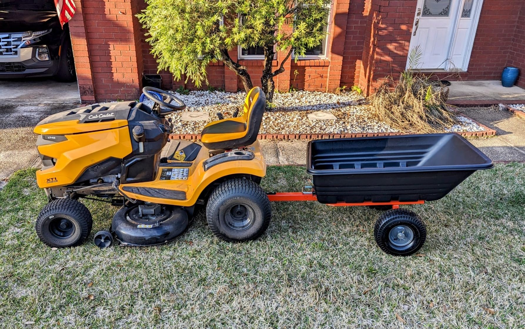 Agri-Fab Tow Behind Poly Dump Swivel Cart for Lawn Tractors and Mowers, 700 lb Capacity, 12 Cu Ft Utility Trailer customer photo 1
