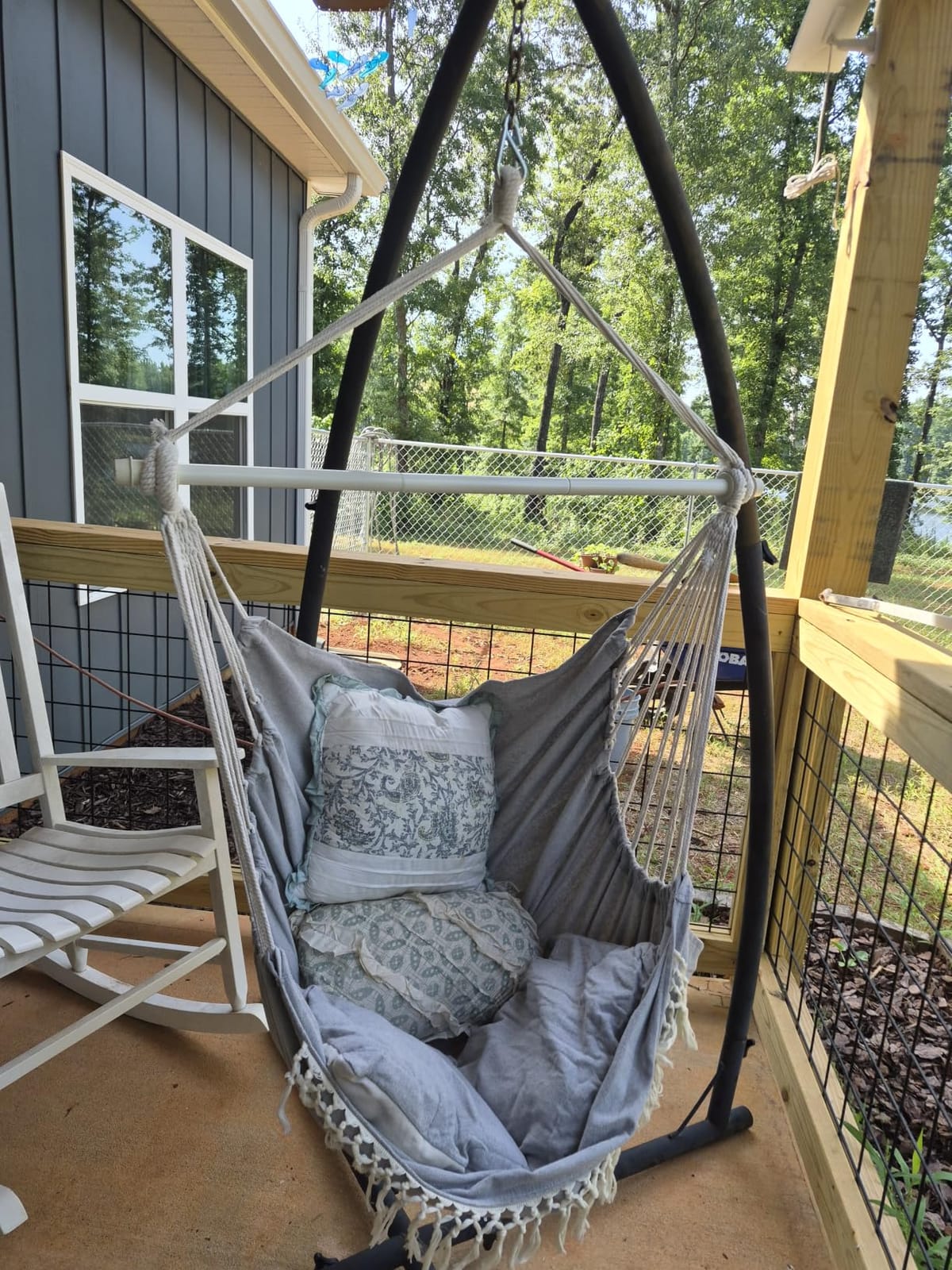 Chihee Hammock Chair Max 500 Lbs 2 Cushions Spreader Bar Strap Carabiner | Collapsible Metal Rod with Anti-Slip Grooves Portable Hanging Swing Side Pocket Macrame Bohemian Chair Indoor Outdoor Graden customer photo 1