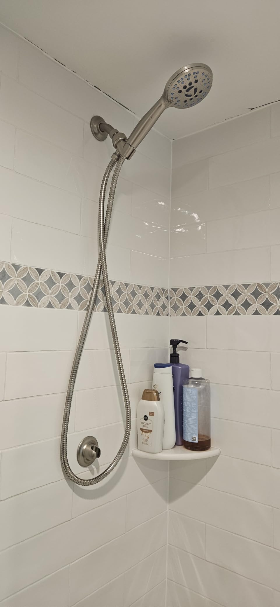 AquaCare 8-mode High Pressure Handheld Shower Head with 2-mode Power Wash | Stay Clean Nozzles, Dual Power Wash for Tub, Tile & Pets, Long 6 ft. Stainless Steel Hose, Wall & Overhead Brackets / Nickel customer photo 1