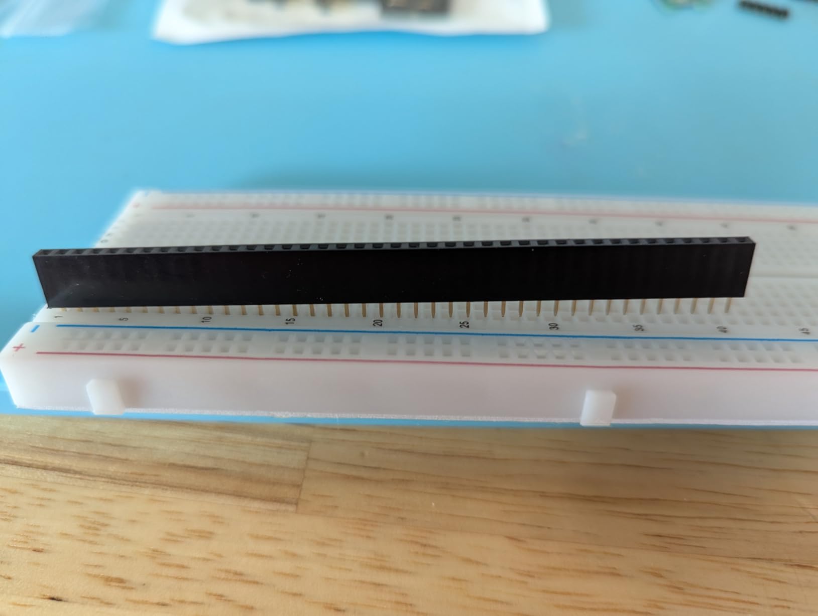BOJACK 3 Values 130 Pcs Solderless Breadboard 4 Pcs 830 Tie Points & 400 Tie Points & 126 Pcs Flexible Breadboard Jumper Wires customer photo 2