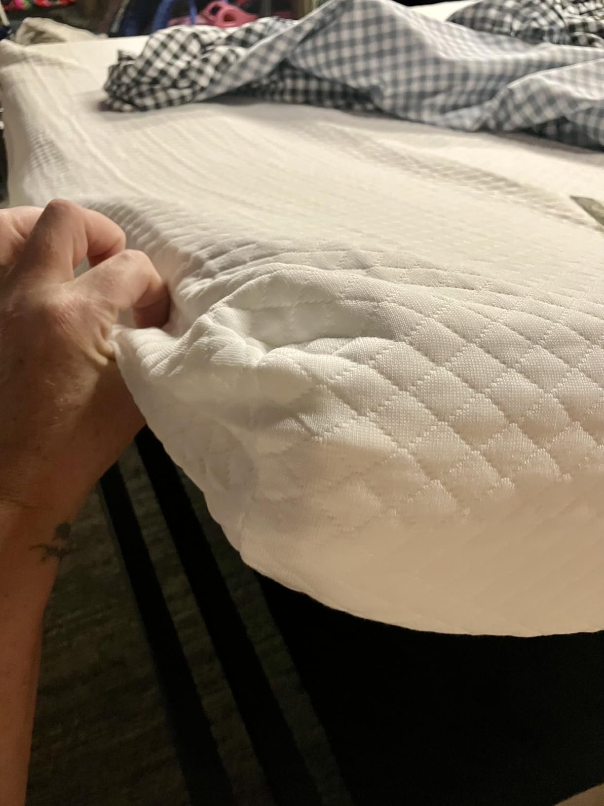 FDW 8 Inch Full Mattress, Medium Firm, Gel Memory Foam, Pressure Relief, Cooling Foam, Removable Washable Cover, Bed in a Box, CertiPUR-US Certified customer photo 1