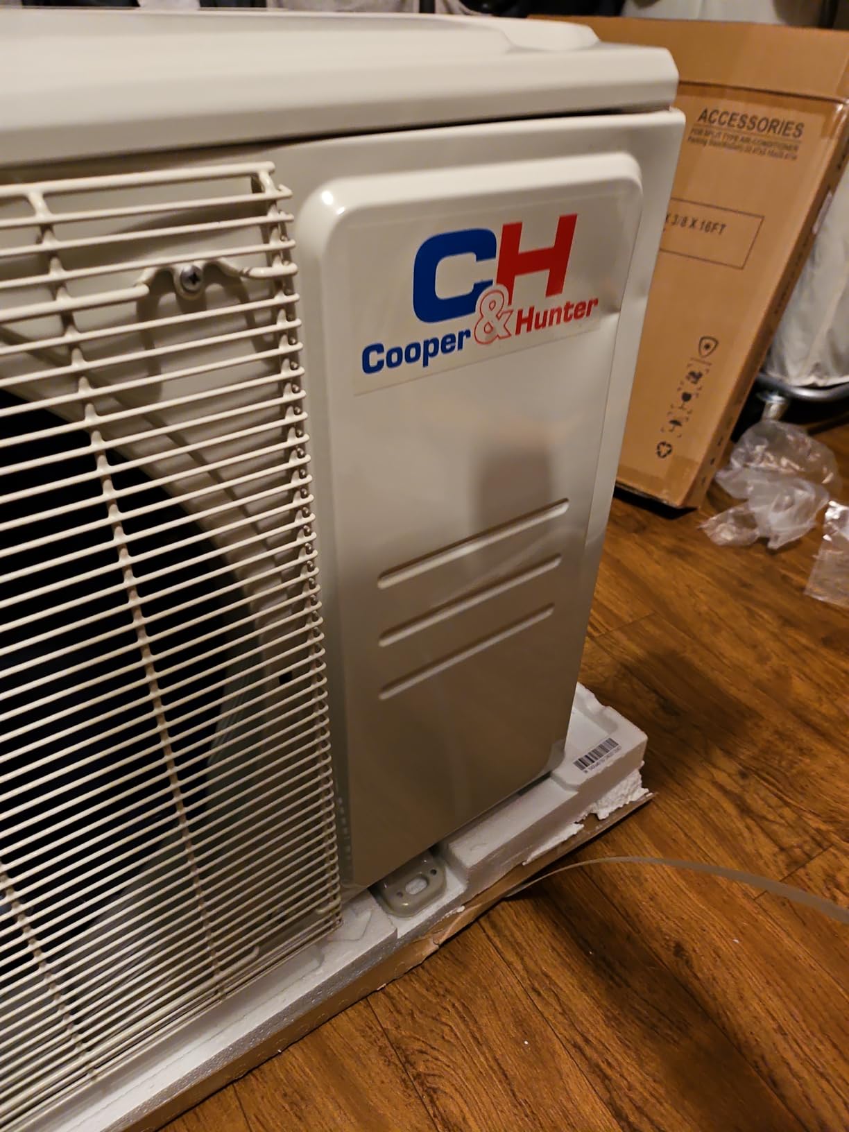 Cooper & Hunter 9,000 BTU 230V Wall Mount Mini Split Heat Pump, 21.2 SEER2 | Smart Control Included, 16FT Installation Kit, Inverter, Pre-Charged, 0.75 Ton, Cooling & Heating, Ductless customer photo 2