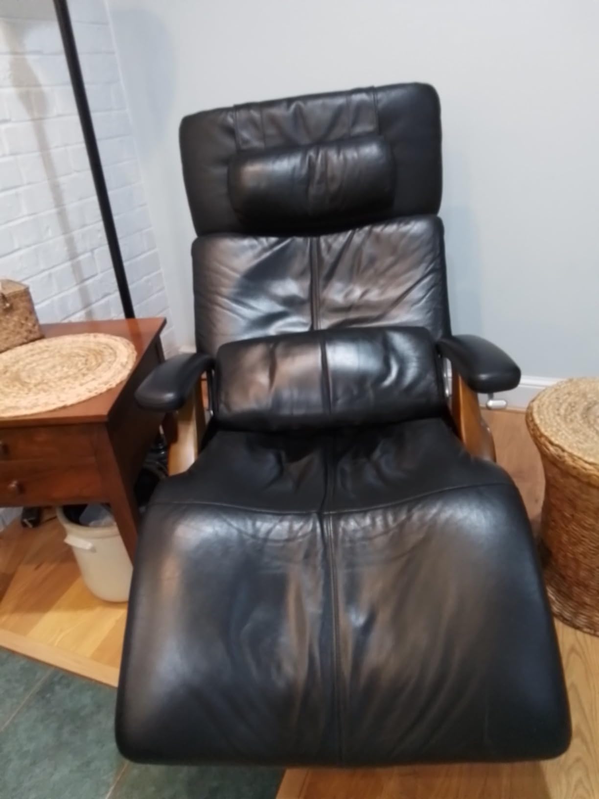 Human Touch Perfect Chair Power Zero Gravity Recliner, PC-350 Espresso | Zero Gravity Recliner Power Electric Living Room Reading Chair Solid Ergonomic Full Body Support Posture Lumbar Pain Relief customer photo 2