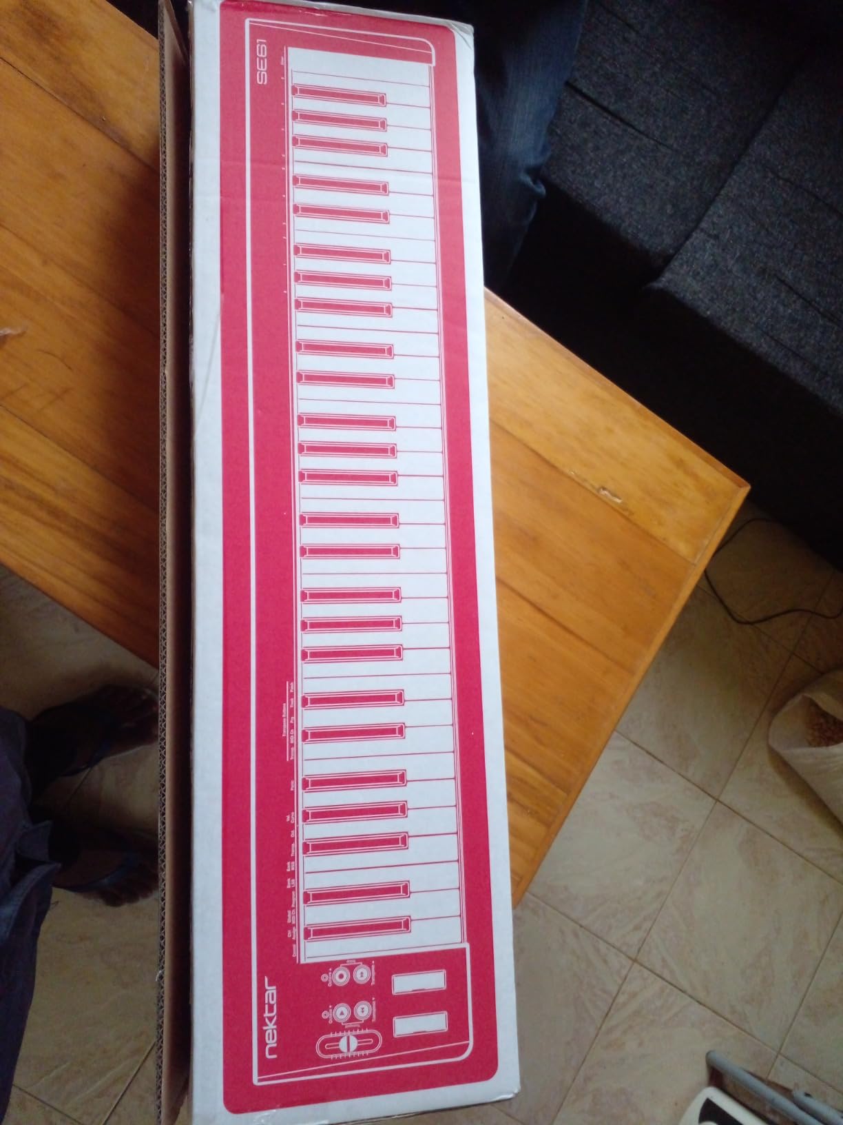 Nektar SE61 USB MIDI Controller Keyboard with Nektar DAW Integration customer photo 2