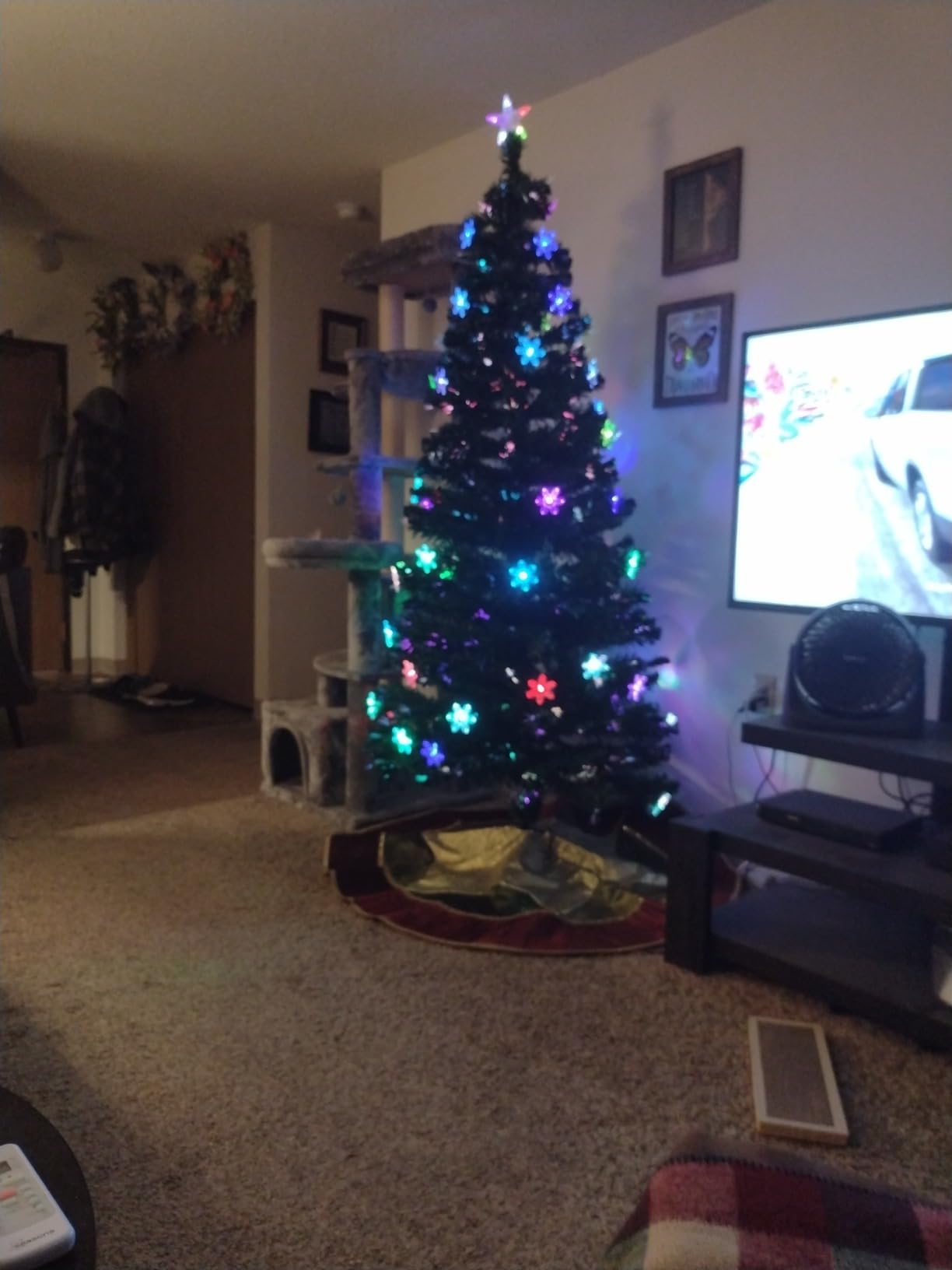 Juegoal 4 ft Pre-Lit Artificial Christmas Tree, Lighted Optical Fiber Xmas Trees with RGB Color Changing LED Lights, Snowflakes & Top Star, Festive Party Holiday Fake Multicolored Tree with Metal Legs customer photo 2