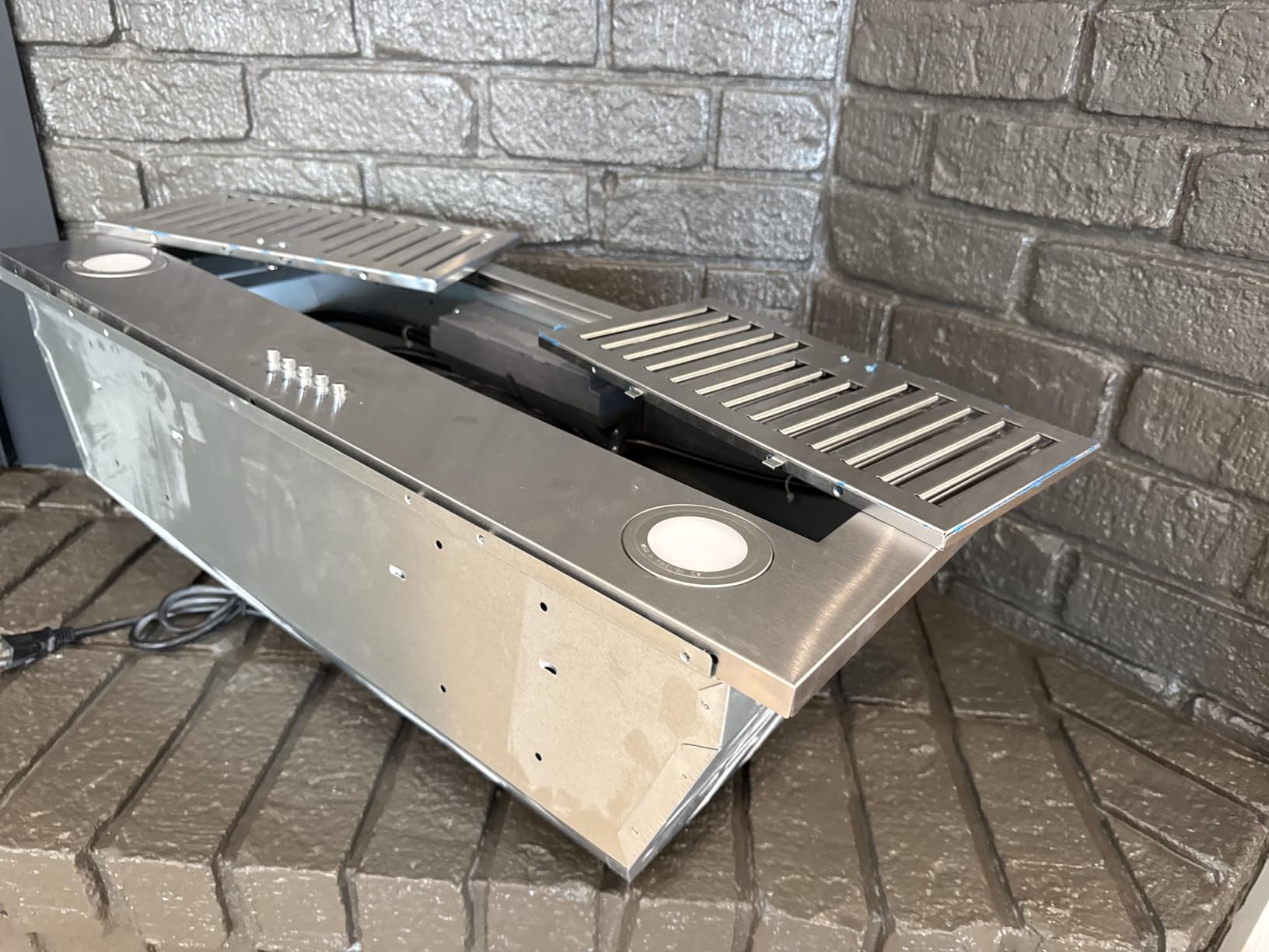 FIREGAS Range Hood Insert 30 inch, Built-in Kitchen Hood with 600 CFM, Ducted/Ductless Convertible Kitchen Vent Hood, Stainless Steel Stove Hood with Push Button, Baffle Filters and Charcoal Filters customer photo 2