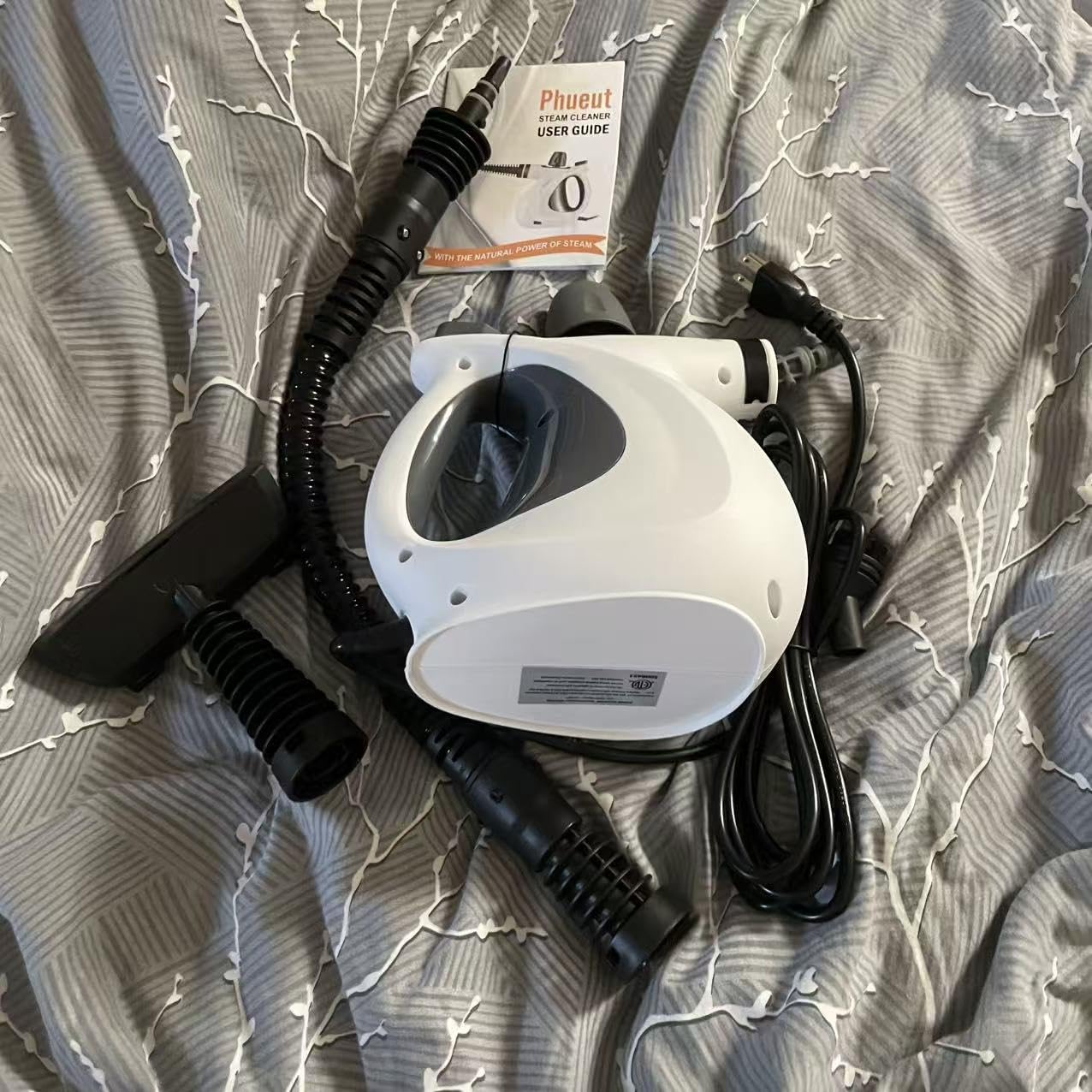 Phueut Pressurized Handheld Multi-Surface Natural Steam Cleaner with 12 pcs Accessories, Multi-Purpose Steamer for Home Use, Steamer for Cleaning Floor, Upholstery, Grout and Car (Grey) customer photo 2