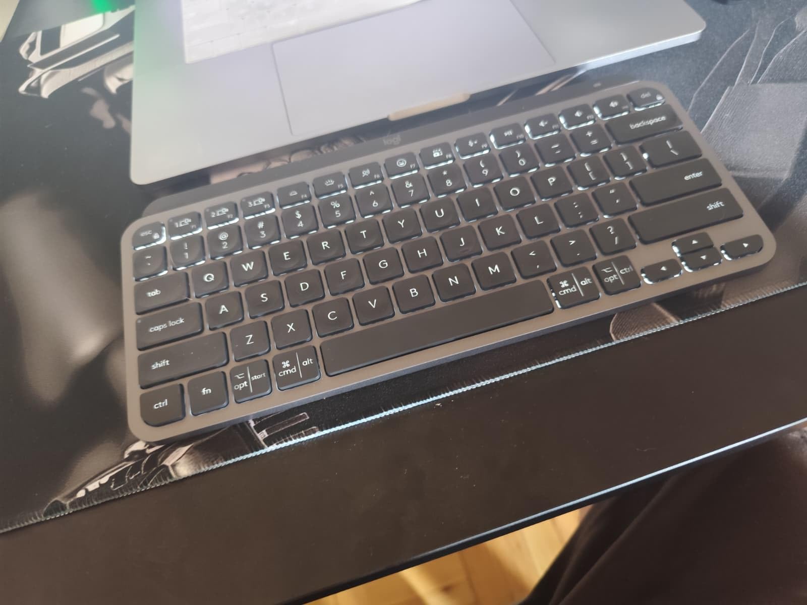 Logitech MX Keys Mini Minimalist Wireless Illuminated Keyboard - Graphite customer photo 1