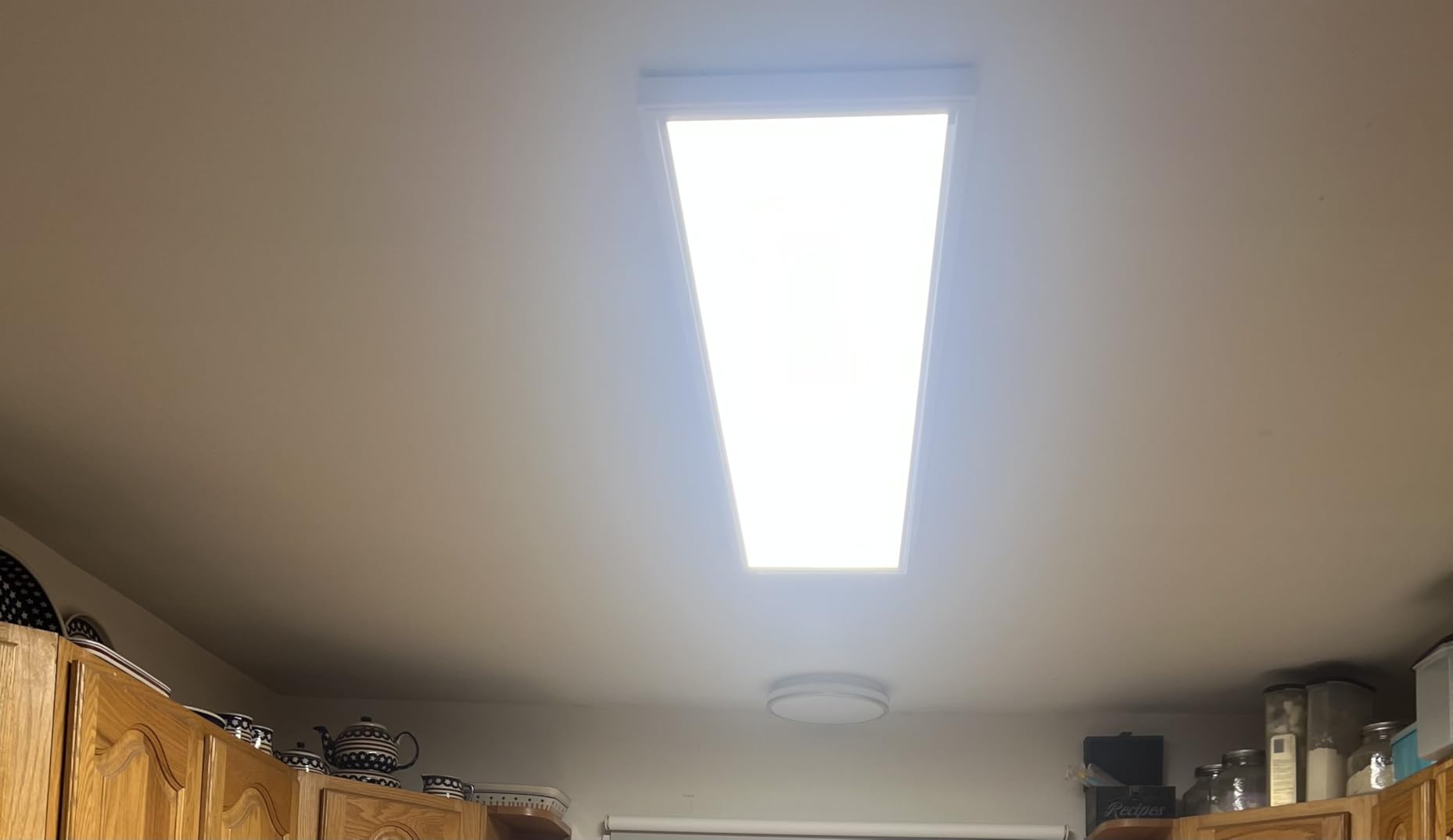 Lithonia Lighting 1x4 LED Flat Panel Light, 4000 Lumens, 3500K/4000K/5000K | CPANL 1 Ft. x 4 Ft. LED Light Panel, Ceiling Lighting Fixture, 3-in-1 Switchable CCT, Includes Ceiling Mount Bracket, White customer photo 1