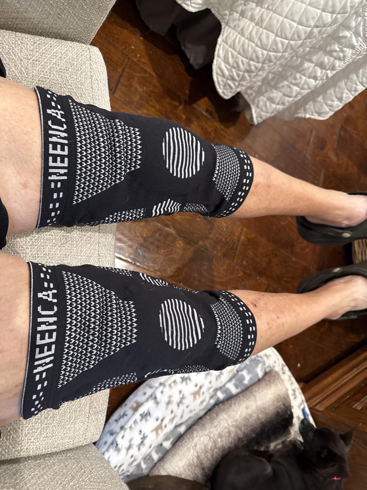 NEENCA Professional Knee Brace, Medical Knee Support for Women & Men Relief | Patented Patella Gel Pad & Side Stabilizers, Compression Sleeve for Knee Pain, Swelling, ACL, PCL, Arthritis, Sports, Workout customer photo 2
