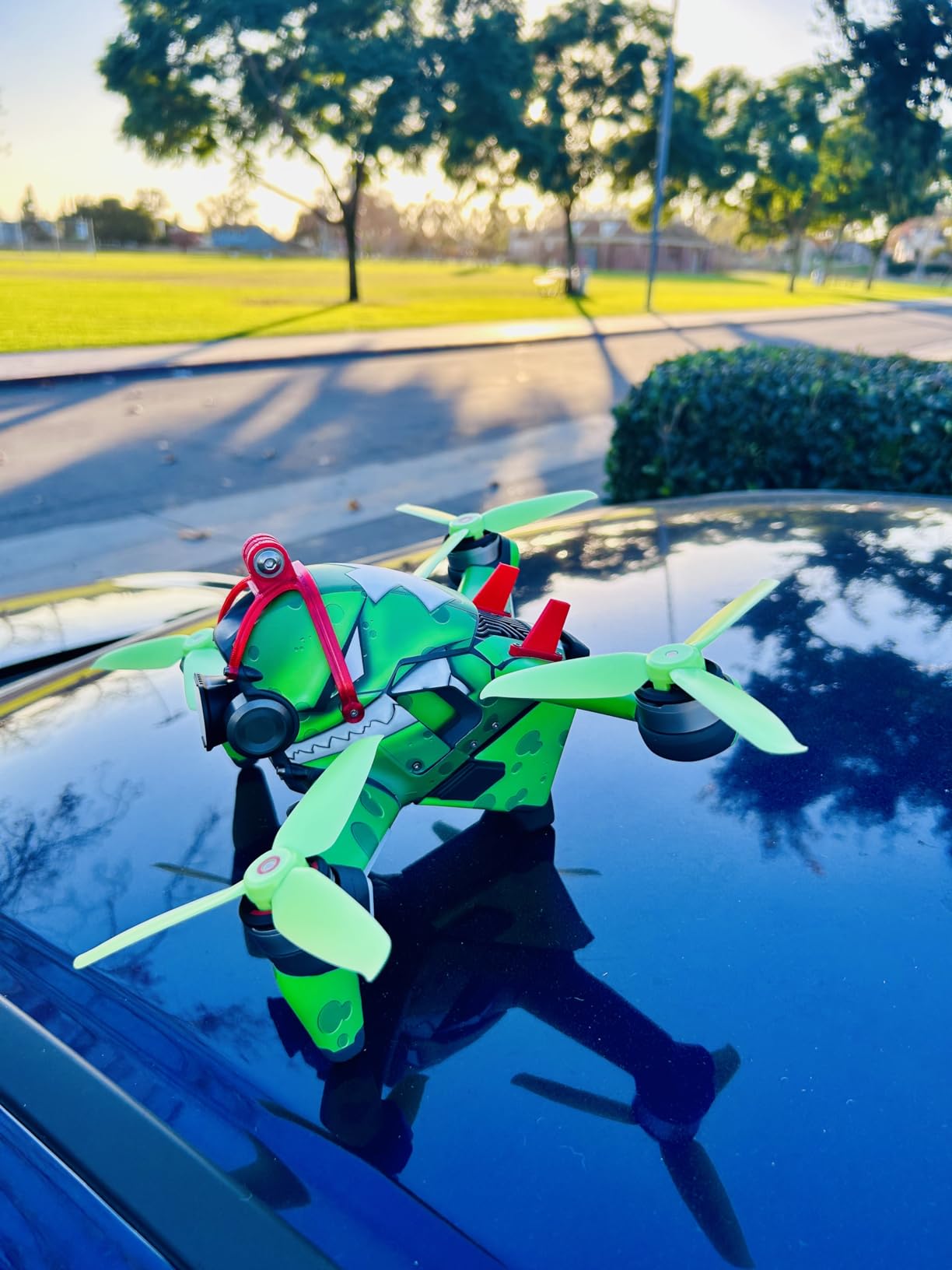DJI FPV Drone 5328 Propellers 3-Blades Props Low Noise Quick-Release Upgrade Replacement Accessories (8pcs - 4CW 4CCW, Green) customer photo 1