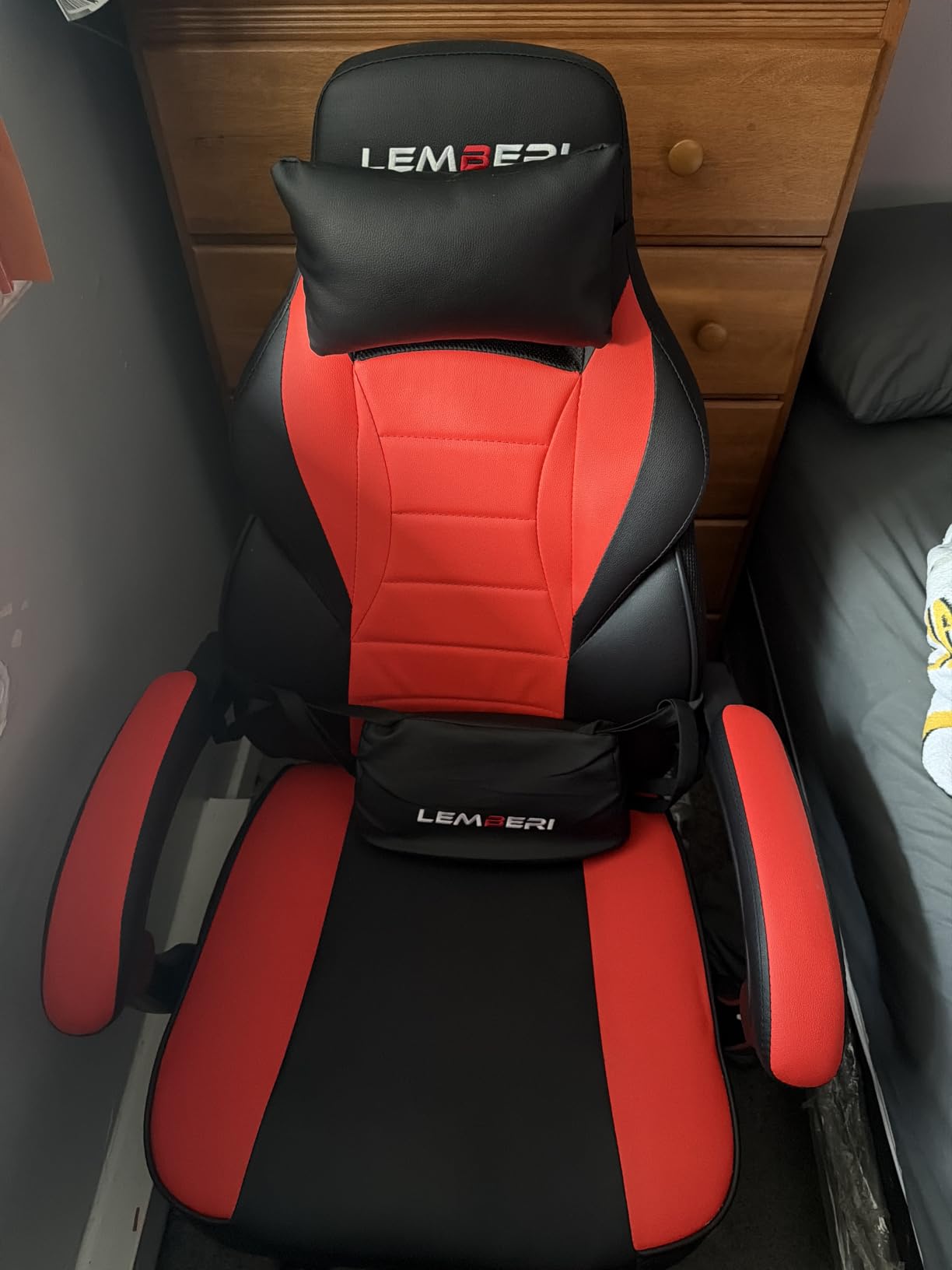 LEMBERI Big and Tall Gaming Chair, 400lb Capacity, Red | Heavy-duty steel frame, wide seat & high back, PU leather, reinforced footrest, linkage armrests for PC desk & office customer photo 1