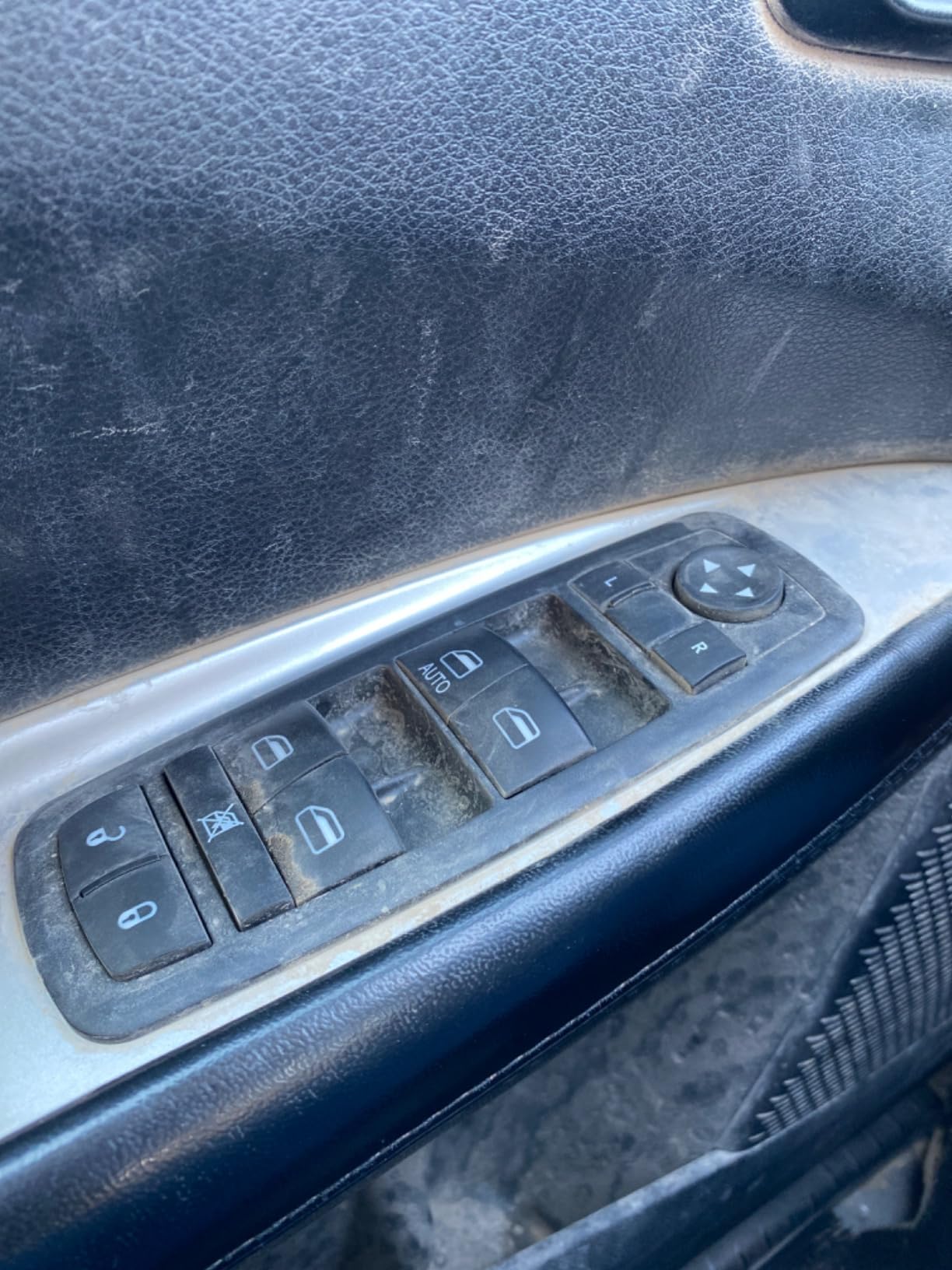 Power Window Switch, Fit for 2011-2016 Dodge Journey, Replace# 68084001AB | 68084001AD, 68084001AC, Front Left Master Power Control, 8+13 PINS Check Required customer photo 2