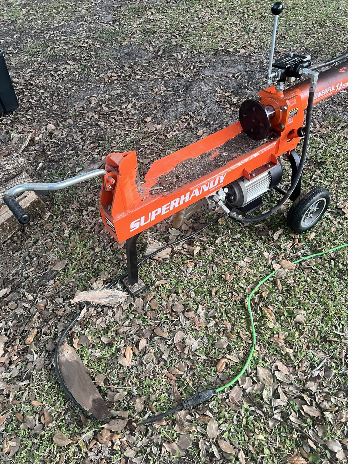 SuperHandy Hydraulic Log Splitter, 14 Ton, Portable Firewood Splitter | for firewood, cabins and seasonal wood prep; auto-return ram helps keep splitting cycles moving; Firewood Splitter; Wood Prep customer photo 2
