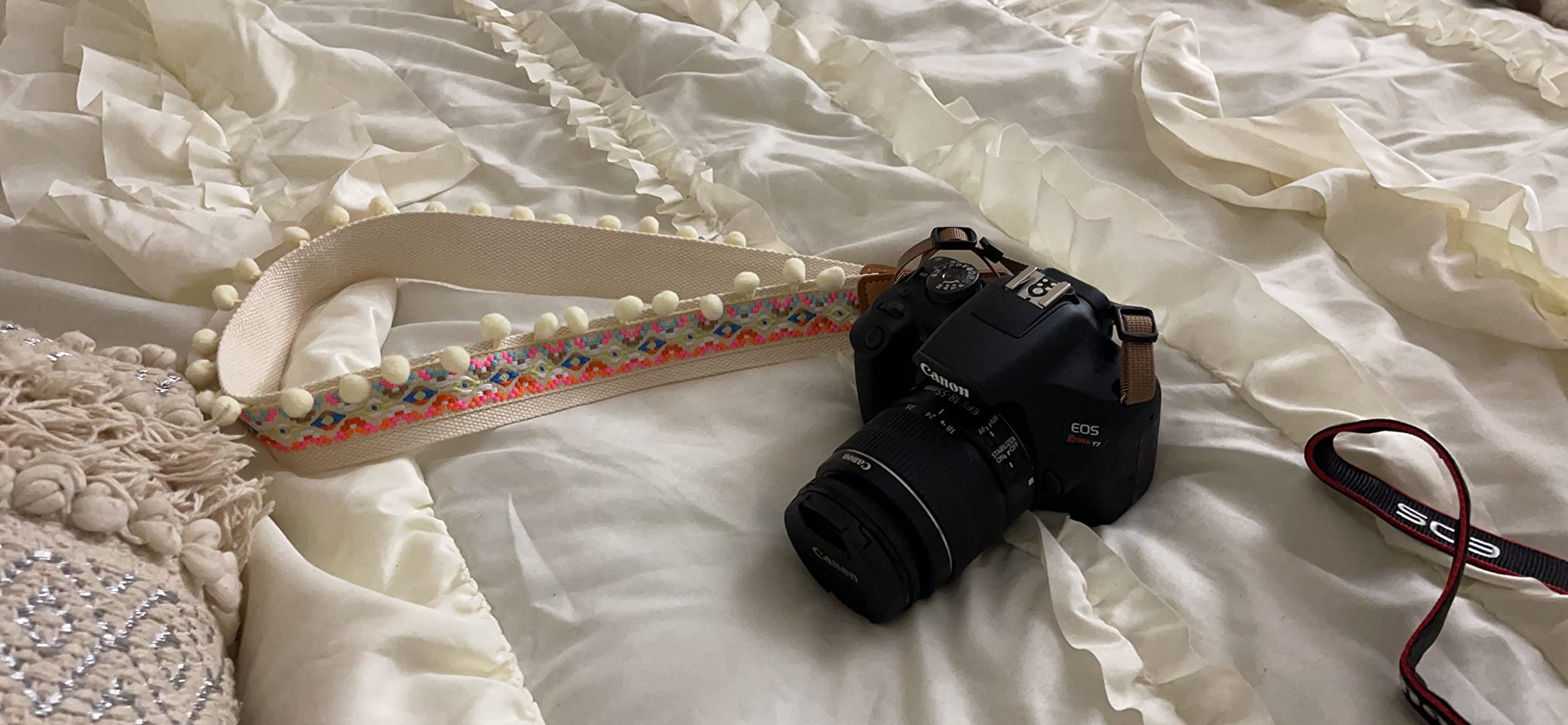 UNIKSTRAP Original Design Personalized Adjustable Camera Strap Cream Graceful & Vintage Lace, Fit for Canon Nikon Sony Olympus Interchangeable Lens Digital Camera/DSLR etc. customer photo 2