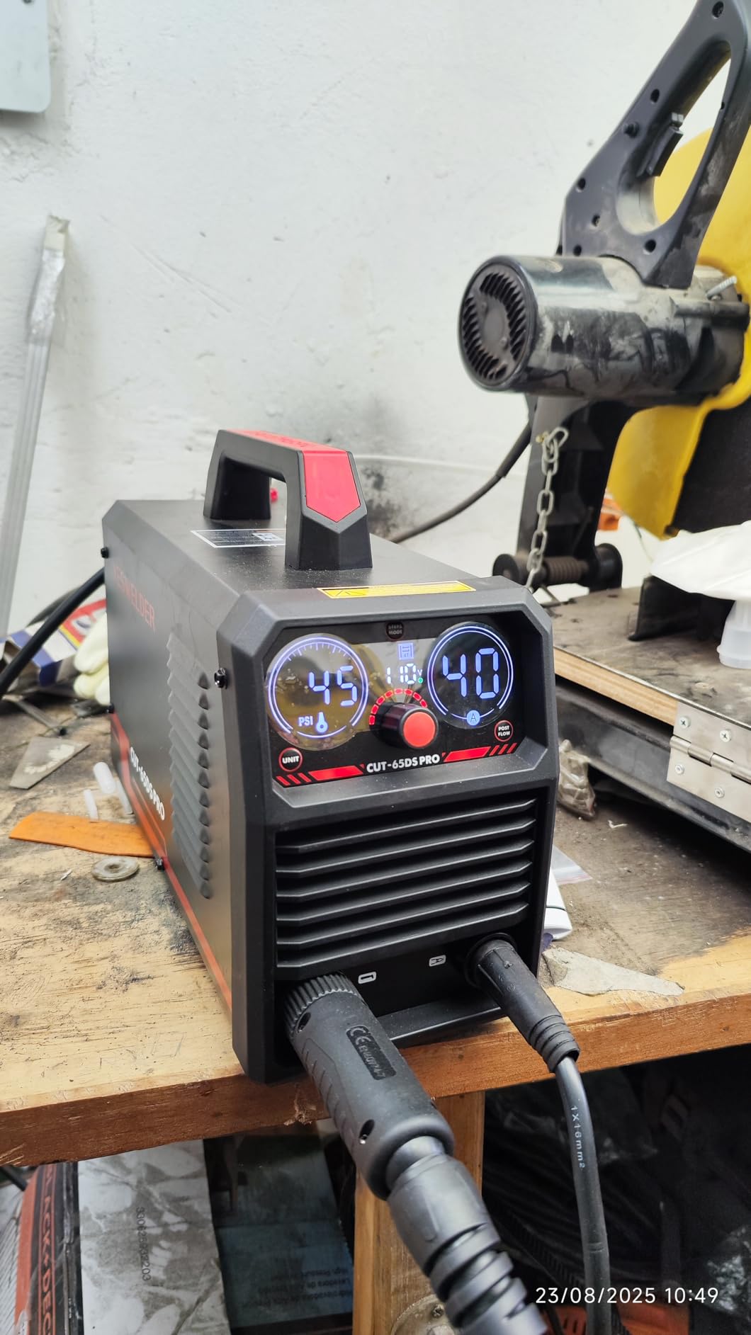 YESWELDER 60A Non-HF Plasma Cutter, Non-Torch Pilot Arc, 110/220V | Large Digital Display, Built-In Rear Air Filter, IPT40 Torch, ETL Certified, IP21 Rating, Overload and Overheat Protection customer photo 2