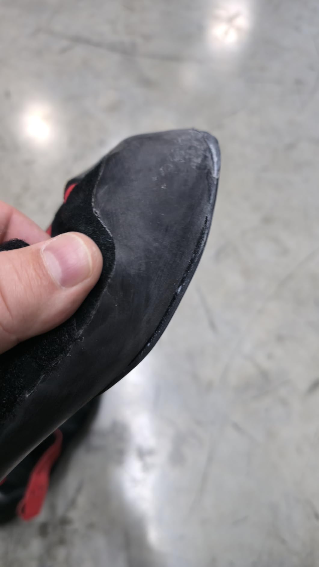 La Sportiva Mens Tarantula Rock Climbing Shoes customer photo 1