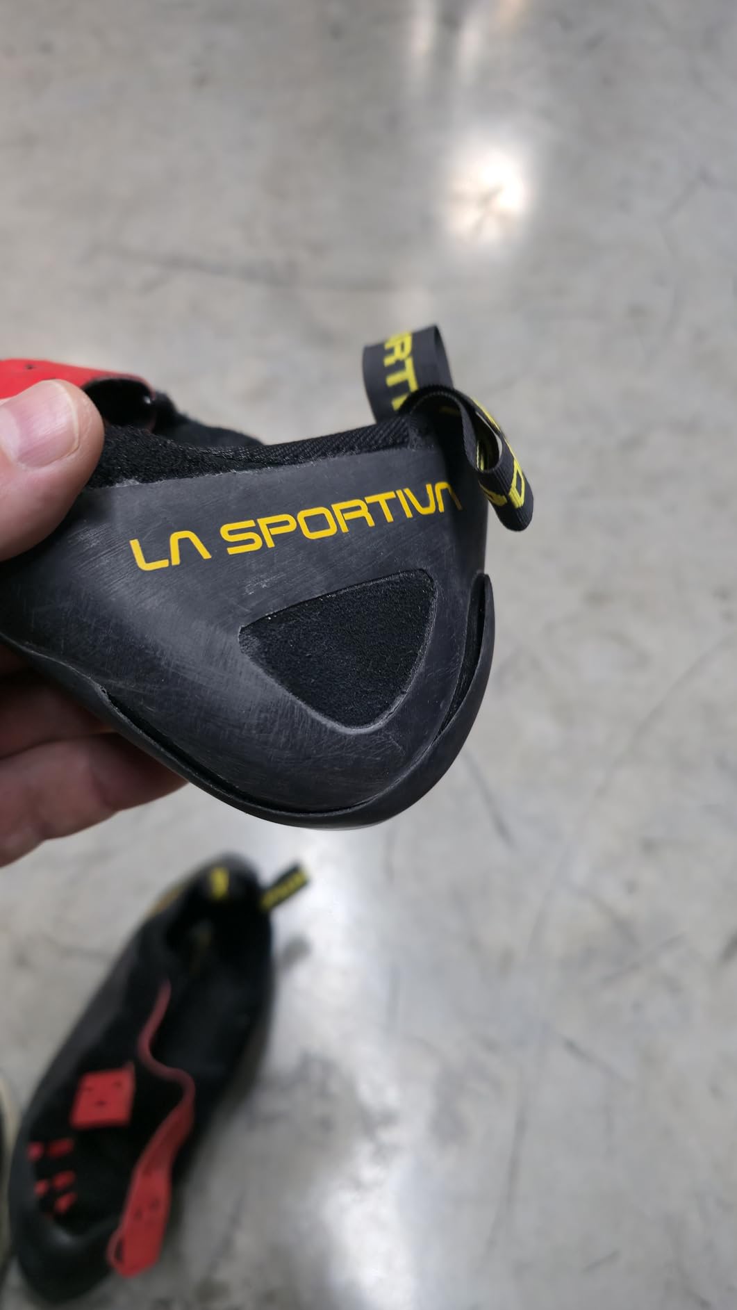 La Sportiva Mens Tarantula Rock Climbing Shoes customer photo 2