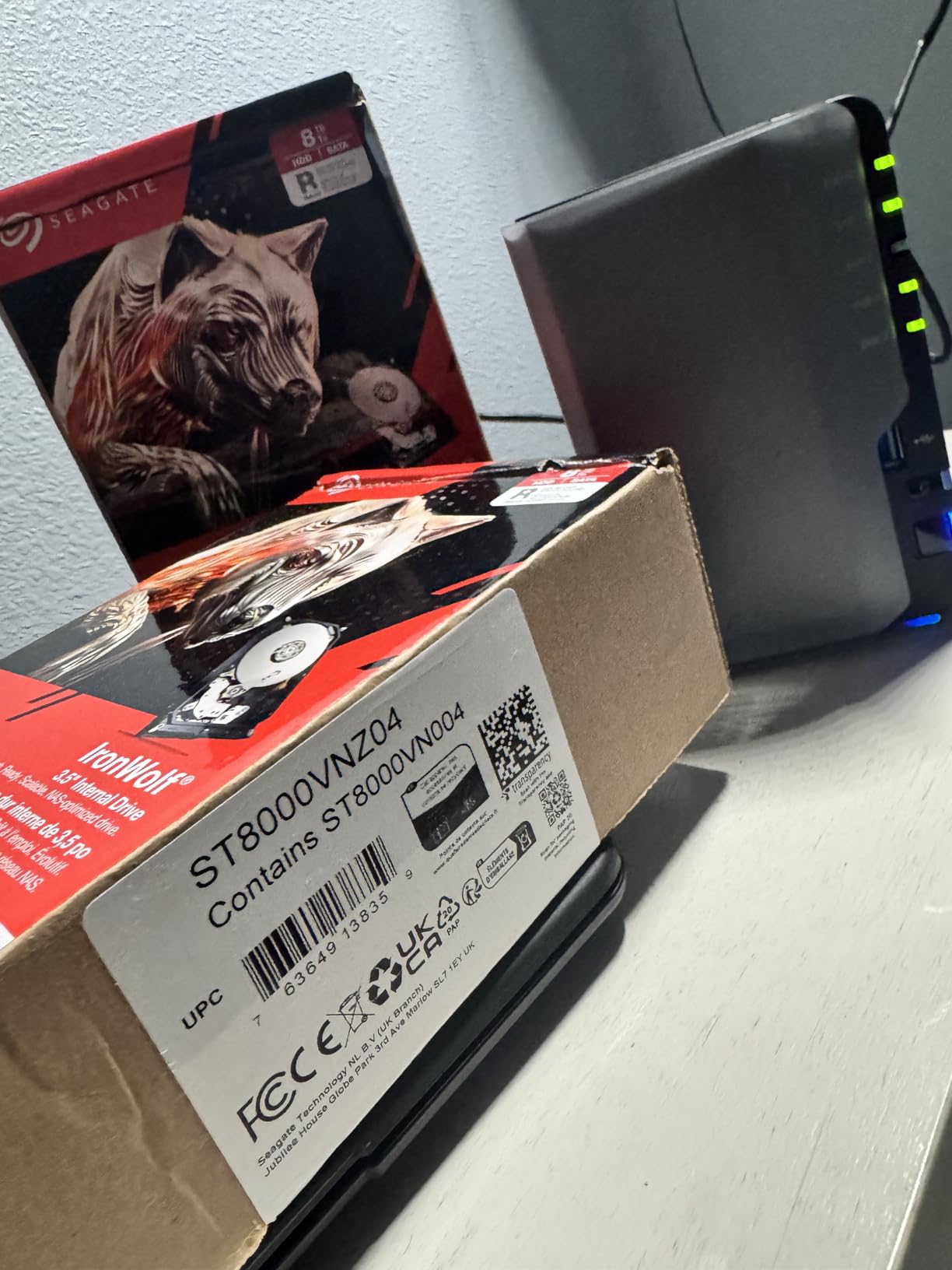 Seagate IronWolf 4TB NAS Internal Hard Drive CMR 3.5 Inch SATA 6Gb/s 5400 RPM 64MB Cache for RAID Network Attached Storage Rescue Services (ST4000VNZ06/006) customer photo 2