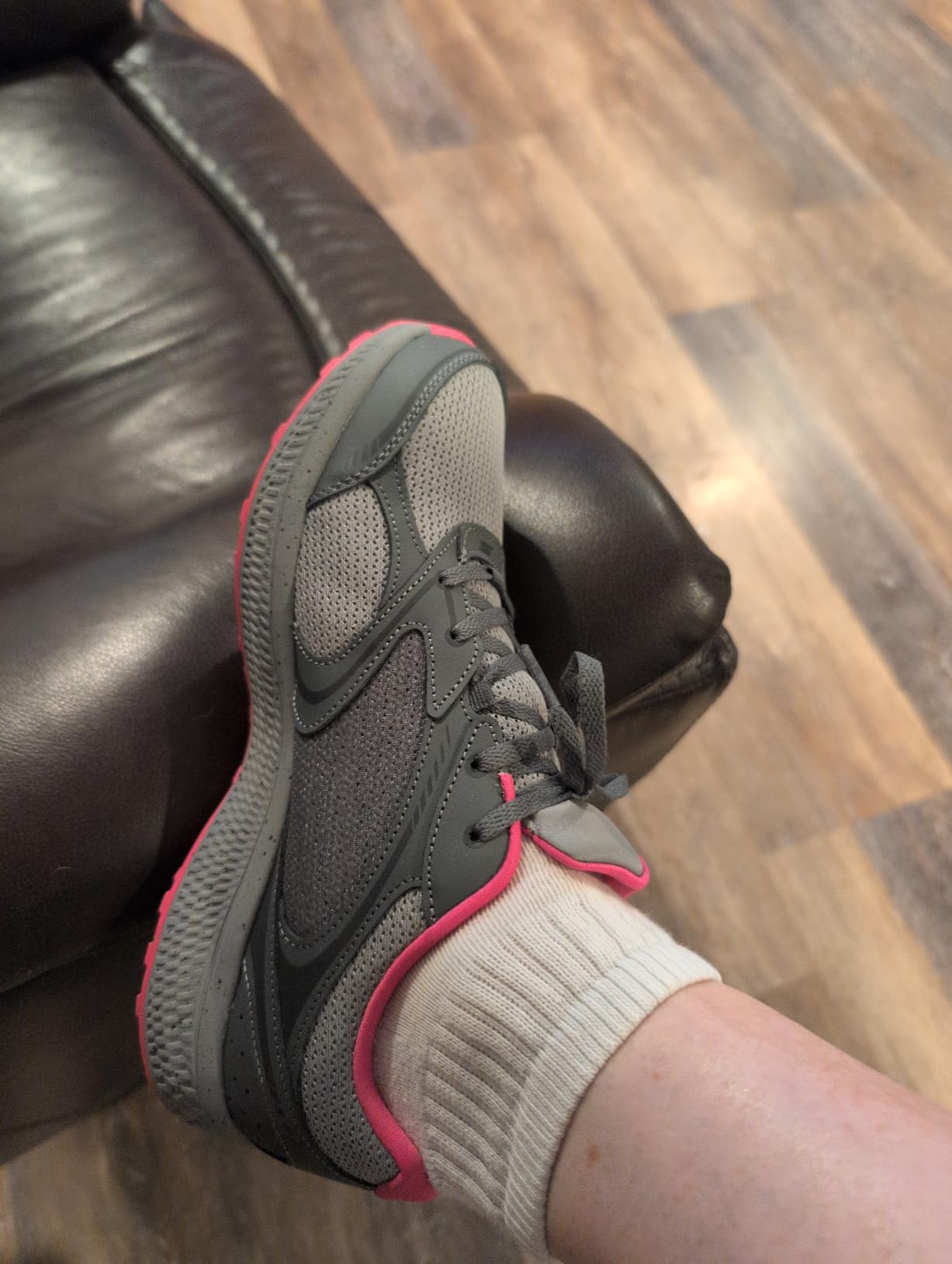 Skechers Women's Go Run Consistent - Vivid Horizon Sneaker customer photo 2