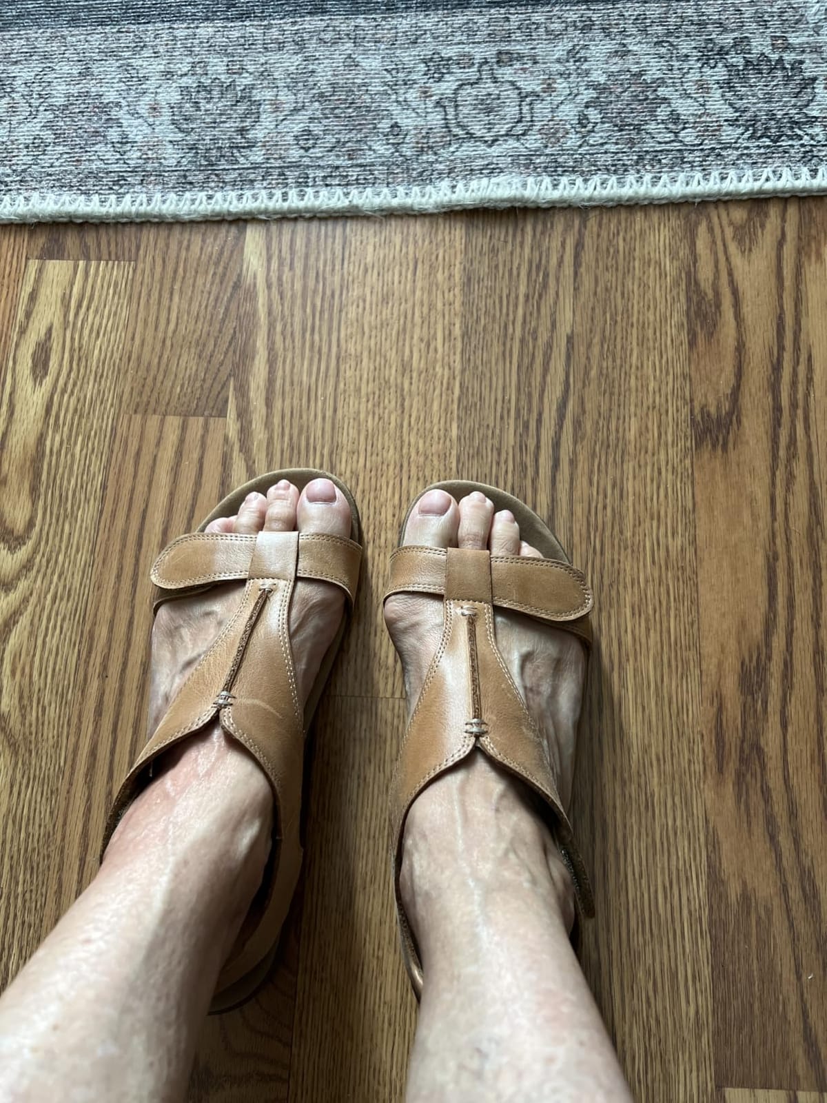 The Show Premium Leather Women's Sandal - Experience Everyday Style, Comfort, Arch Support, Cooling Gel Padding and an Adjustable Fit for Exceptional Walking Comfort customer photo 2