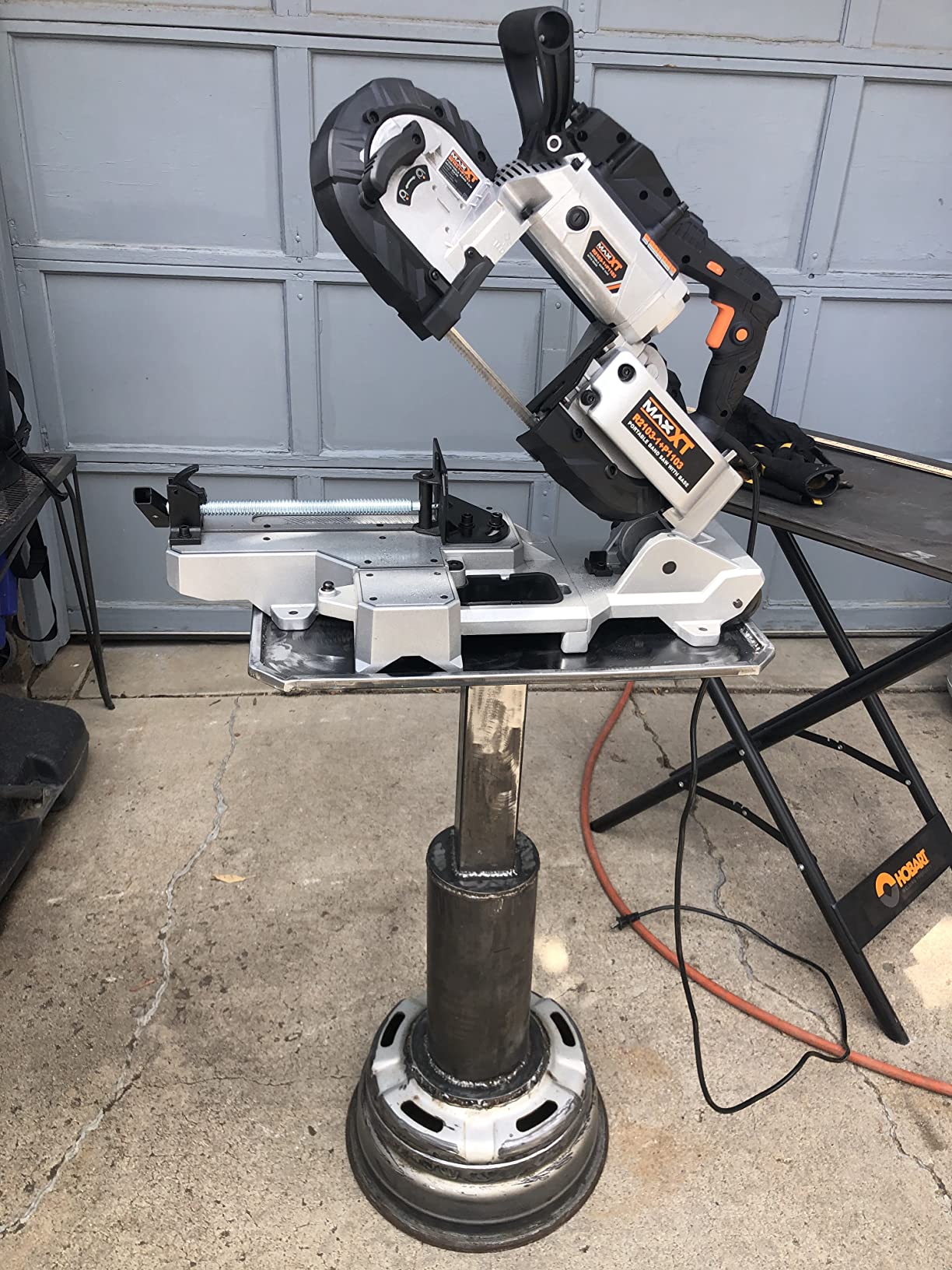 MAXXT Band Saw with Lightweight Aluminum Base, 10 Amp 5 Inch Deep Cut Bandsaw, Variable Speed Handheld Automatic Multipurpose Cut with Carrying Wheels Portable Metal Saw, Band Saws for Metal Wood customer photo 1