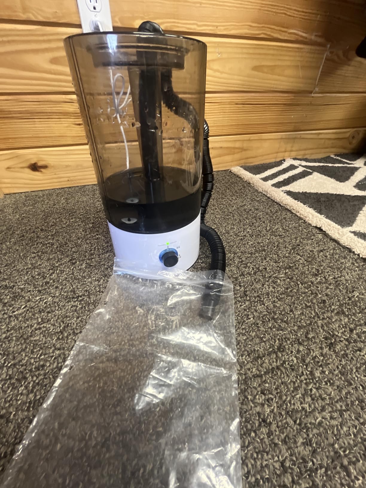 4L Reptile Humidifier Fogger with Extended Hose - Adjustable & Quiet Fogger | Mister for Chameleon, Bearded Dragon, Amphibians - Large Capacity (Black) customer photo 1