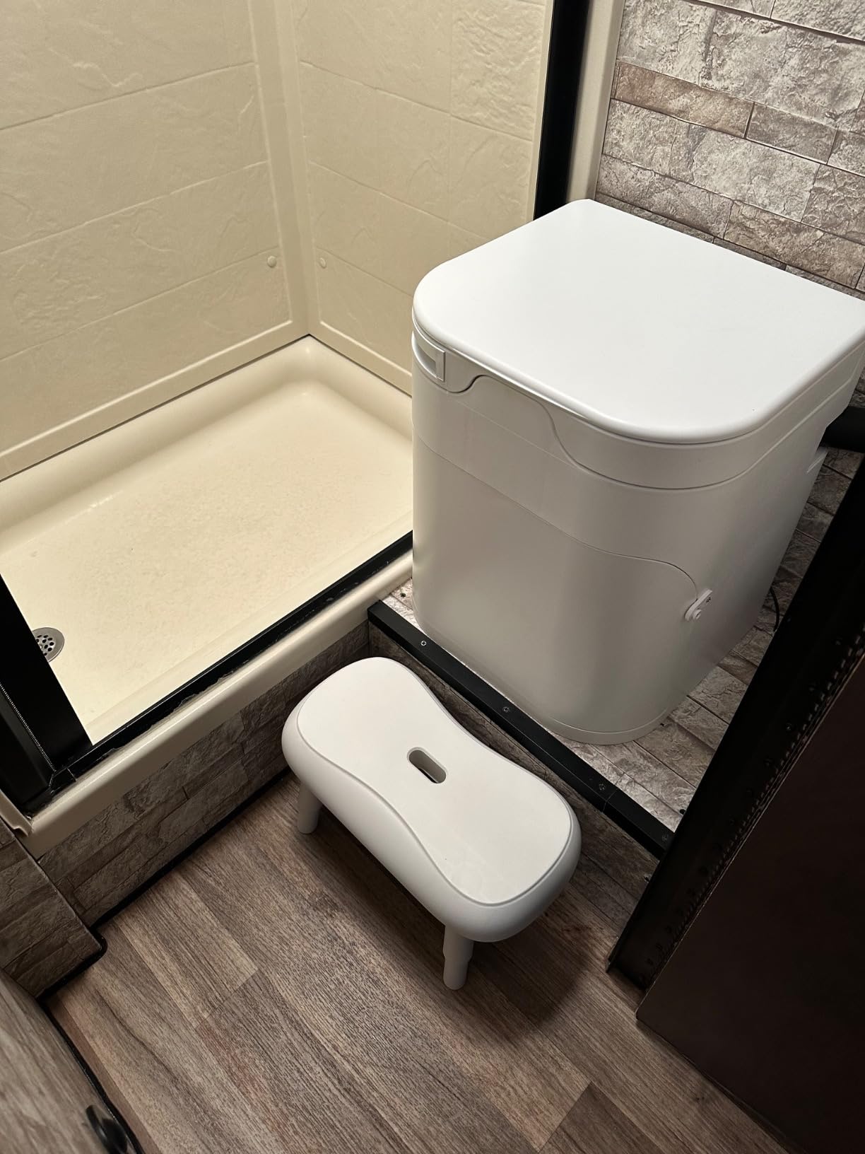 OGO Origin Composting Toilet - 12V Electric Agitator, Urine Diverting RV Toilet for Van Life, Tiny Home & Boat customer photo 2