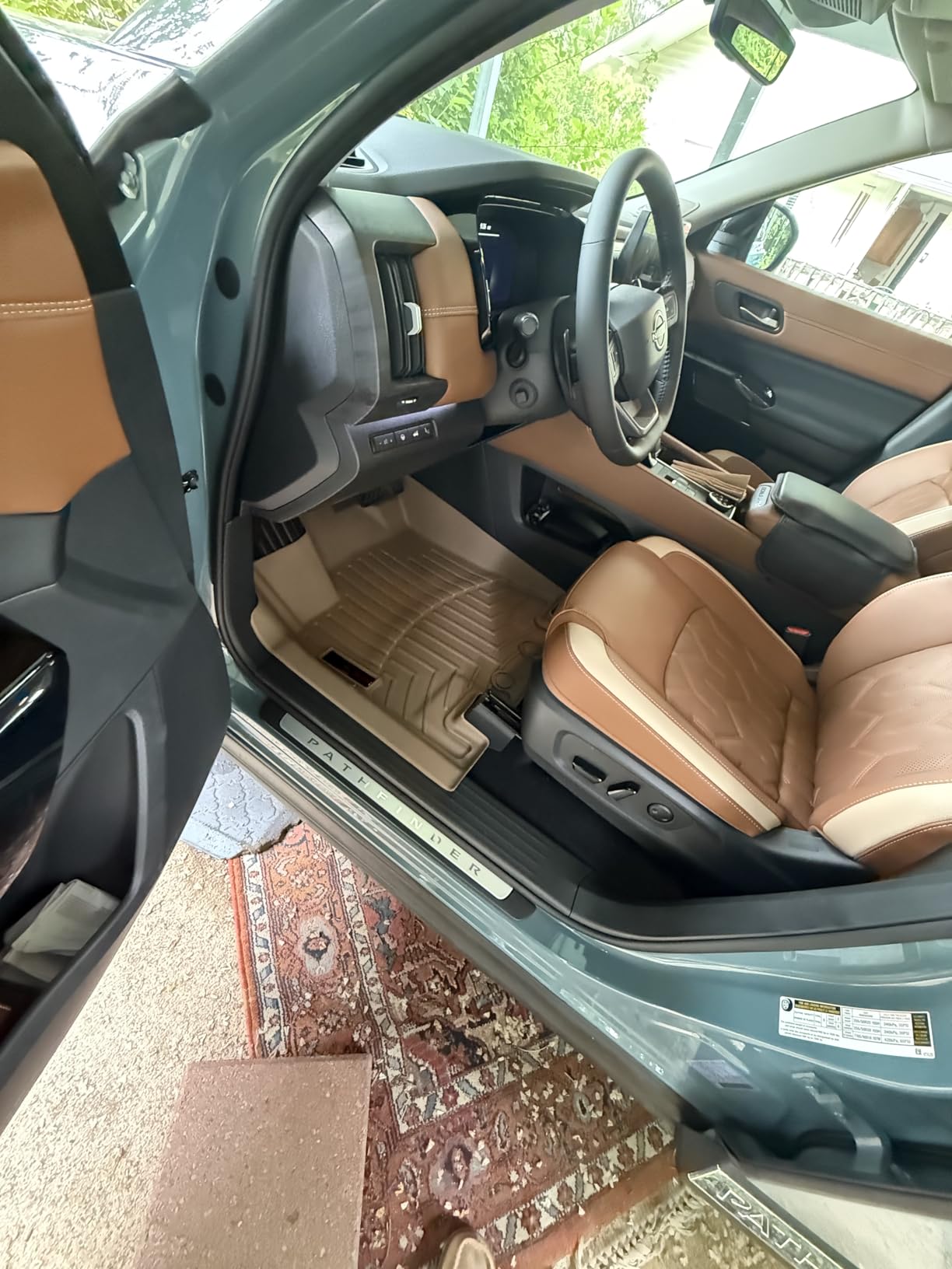 WeatherTech Custom Fit FloorLiners for Nissan Pathfinder, QX60, Full Set (441698-1-2-3), Black customer photo 1