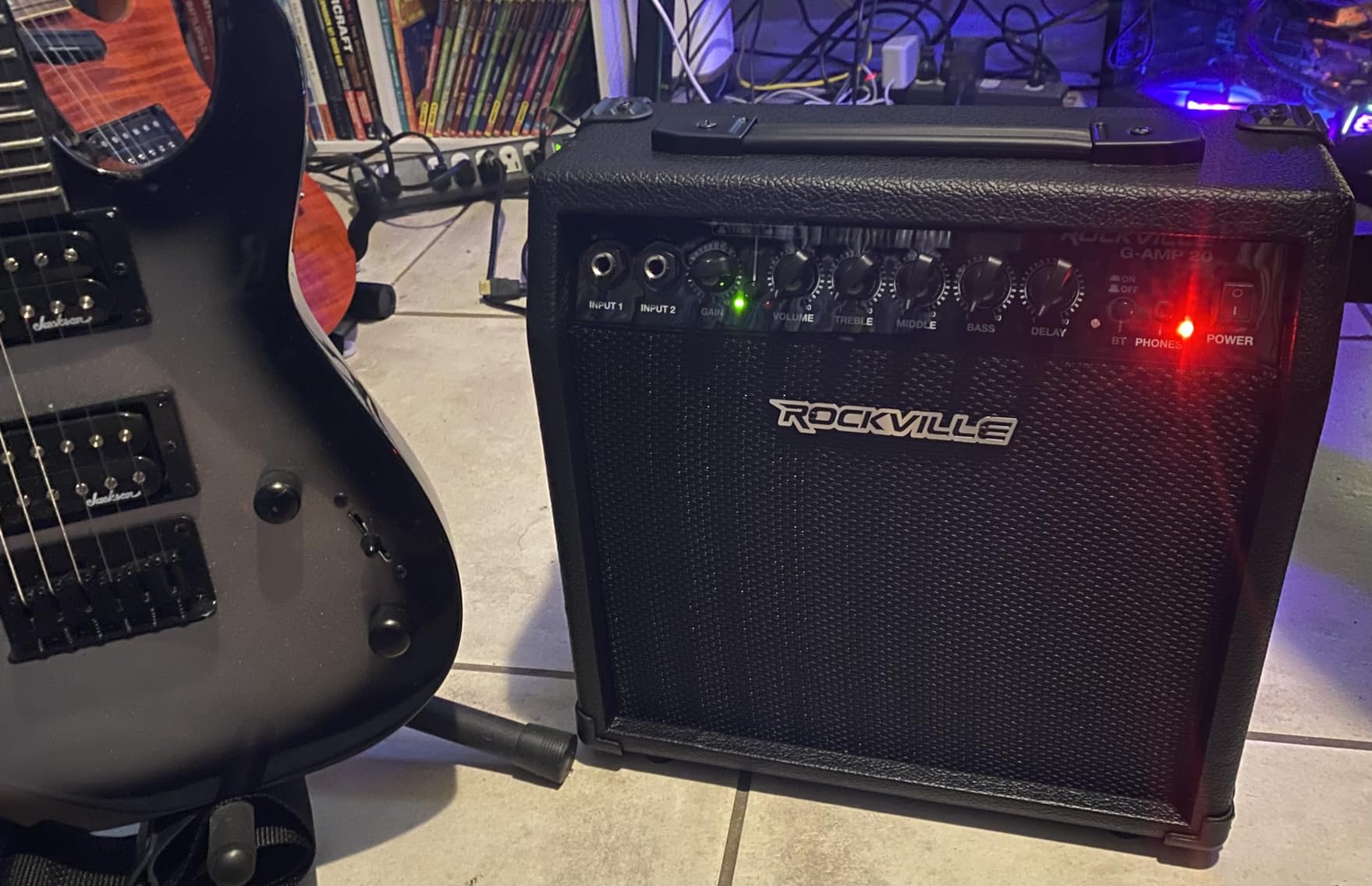 Rockville G-AMP 20W Guitar Amplifier Combo with Bluetooth, Delay, Dual Guitar Inputs, Clean/Overdrive, EQ Controls, Portable for Practice and Small Gigs customer photo 1