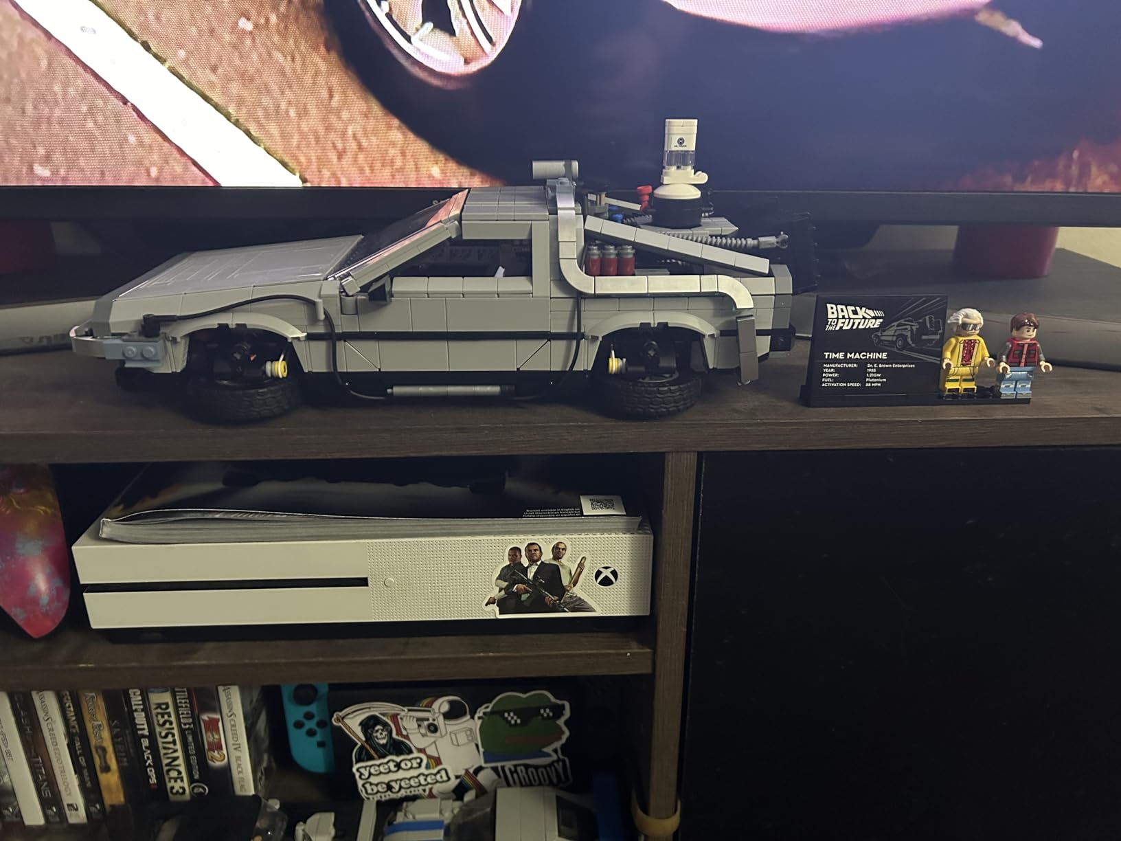 LEGO Icons Back to the Future Time Machine 10300, Model Car Building Kit Based on the Delorean from the Iconic Movie, Perfect Build for Teens and Adults Who Love to Create | Lego Back To The Future Lego 1872 Pieces - Time Machine #10300 customer photo 2