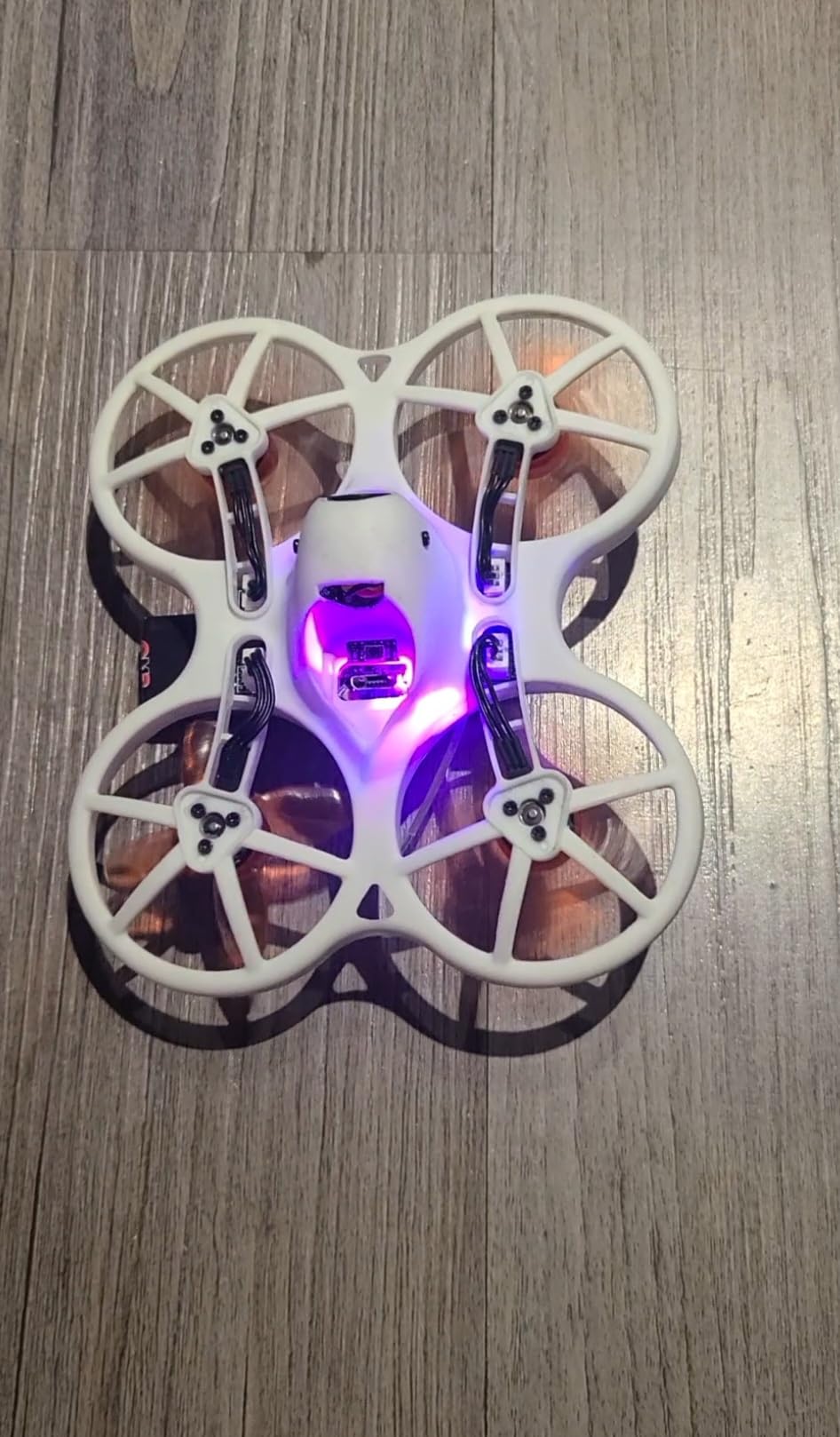 EMAX EZ Pilot Pro FPV Drone Set for Kids and Adult Beginners with Real 5.8g Goggles and Controller Easy to Fly Quadcopter customer photo 1