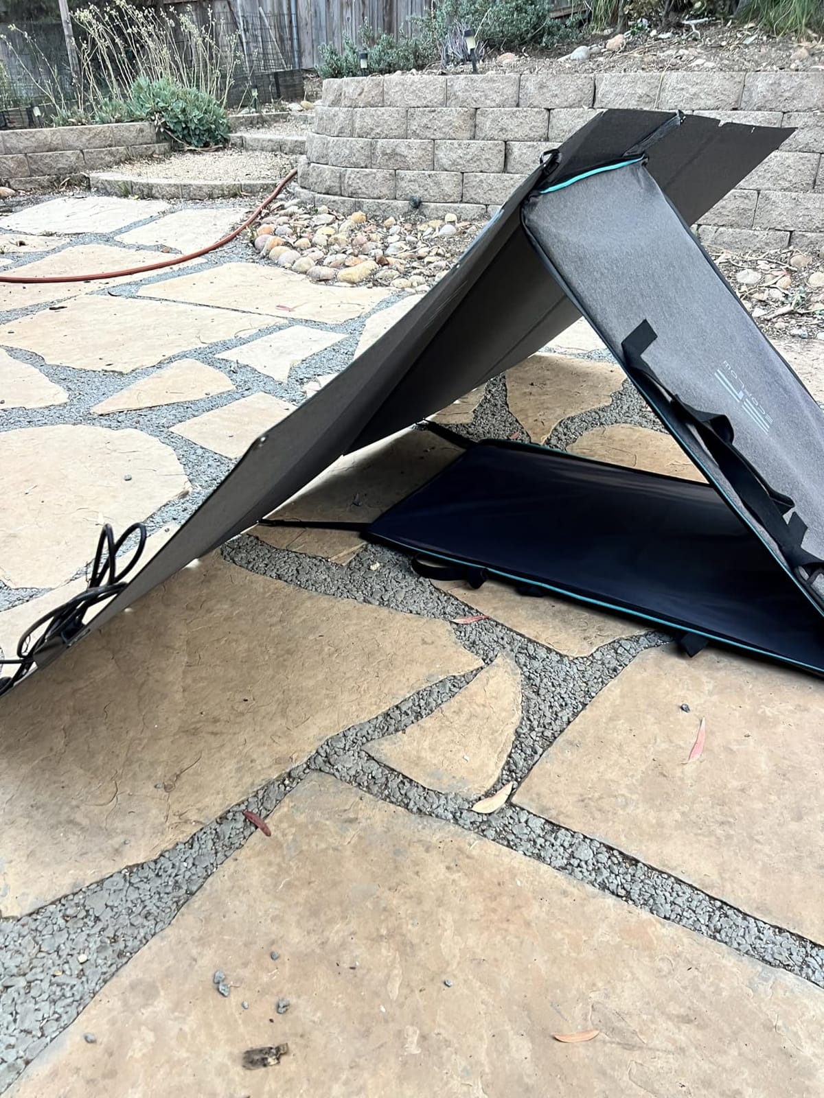 EF ECOFLOW 400W Portable Solar Panel, Foldable & Durabl | Complete with an Adjustable Kickstand Case, Waterproof IP68 for Outdoor Adventures customer photo 2