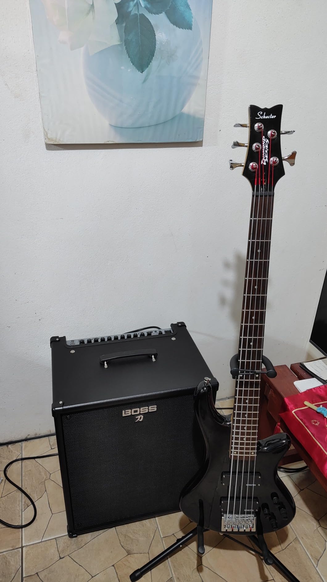 BOSS Katana-210 Bass Amplifier (KTN210B) | 160W bi-amp design with 2x10