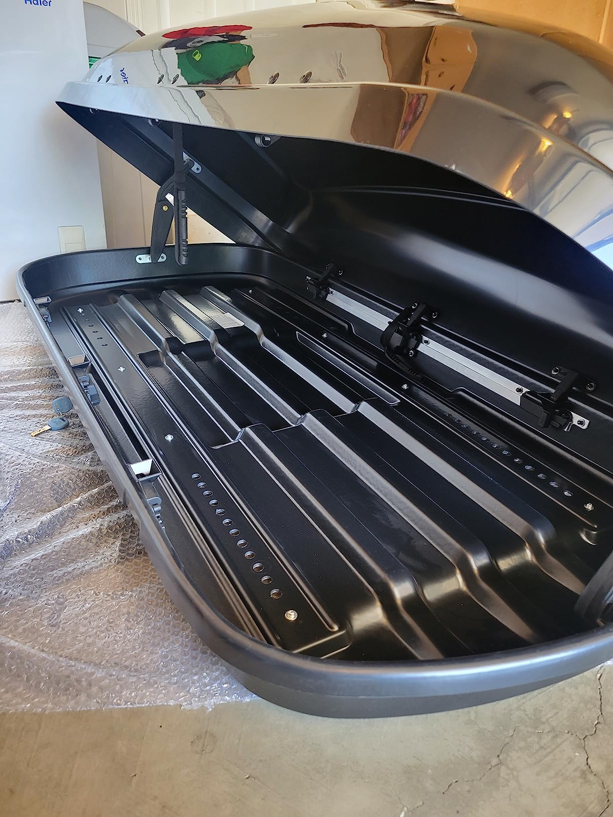 TUFFIOM 13.4 cu.ft. Rooftop Cargo Box w/Keys, Hard Shell Waterproof Travel Roof Storage Cargo Carrier Luggage Rack, 61