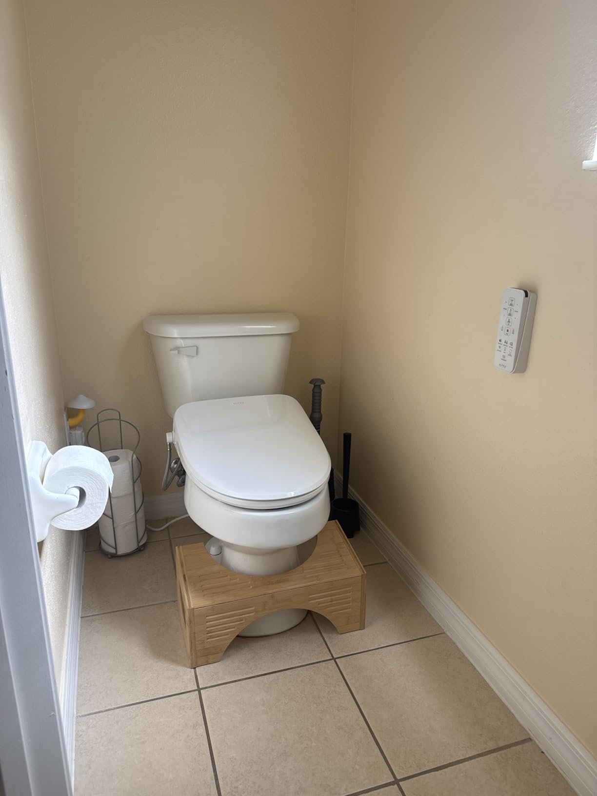 ALPHA BIDET UX Pearl Bidet Toilet Seat in Elongated White | Ultra Low Profile | Endless Warm Water | Arced Stainless Steel Nozzle | LED Nightlight | Dryer | Deodorizer | 3 Year Warranty customer photo 2