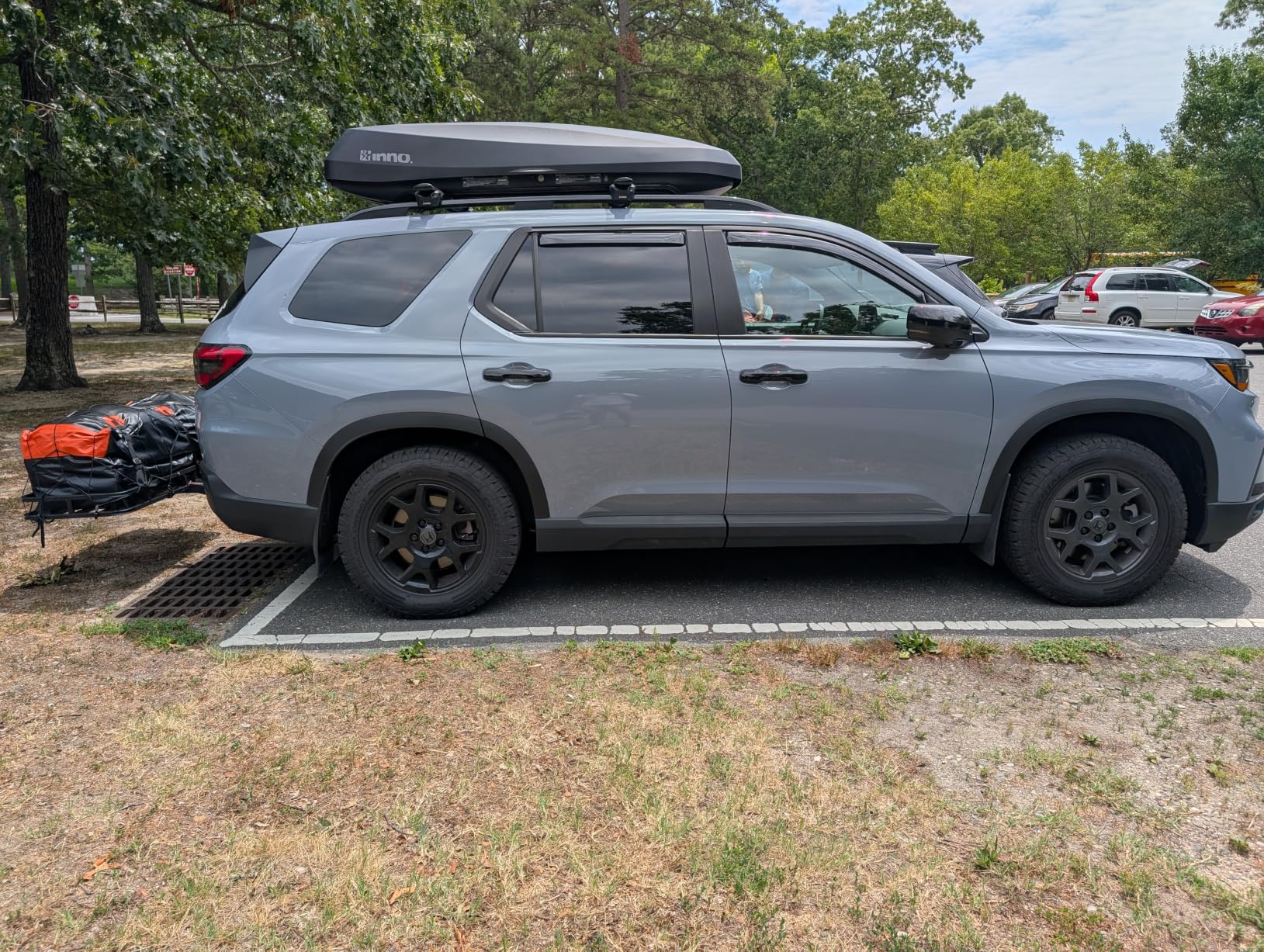 WEIZE Folding Hitch Mount Cargo Carrier Basket 60 x 20 x 6 with Waterproof Bag, Net, Strap, 500 lbs Capacity customer photo 1