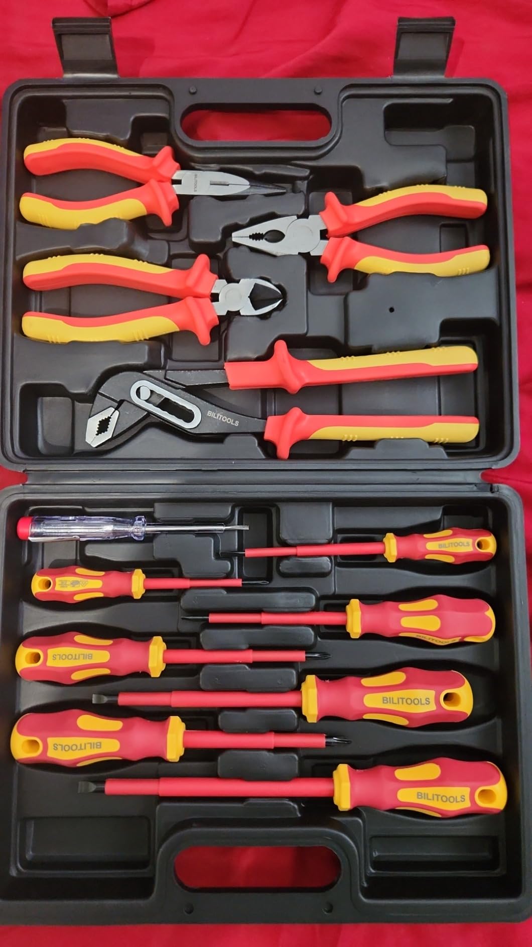 BILITOOLS 12-Piece 1000V VDE Insulated Screwdriver and Pliers Set | Magnetic Slotted and Phillips Tips, Insulated Long Nose, Combination, Diagonal and Water Pump Pliers, Voltage Tester customer photo 1