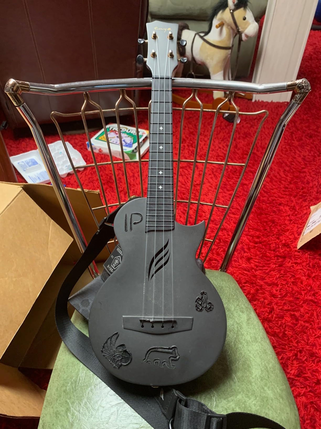 Enya NOVA U PRO 26-Inch Carbon Fiber Cutaway Tenor Ukulele, Black | Waterproof Body, Resists Humidity, Heat and Cold, Lightweight 1.65 lb, Fuller Resonance, Kit: Case, Strap, Capo, Strings customer photo 2