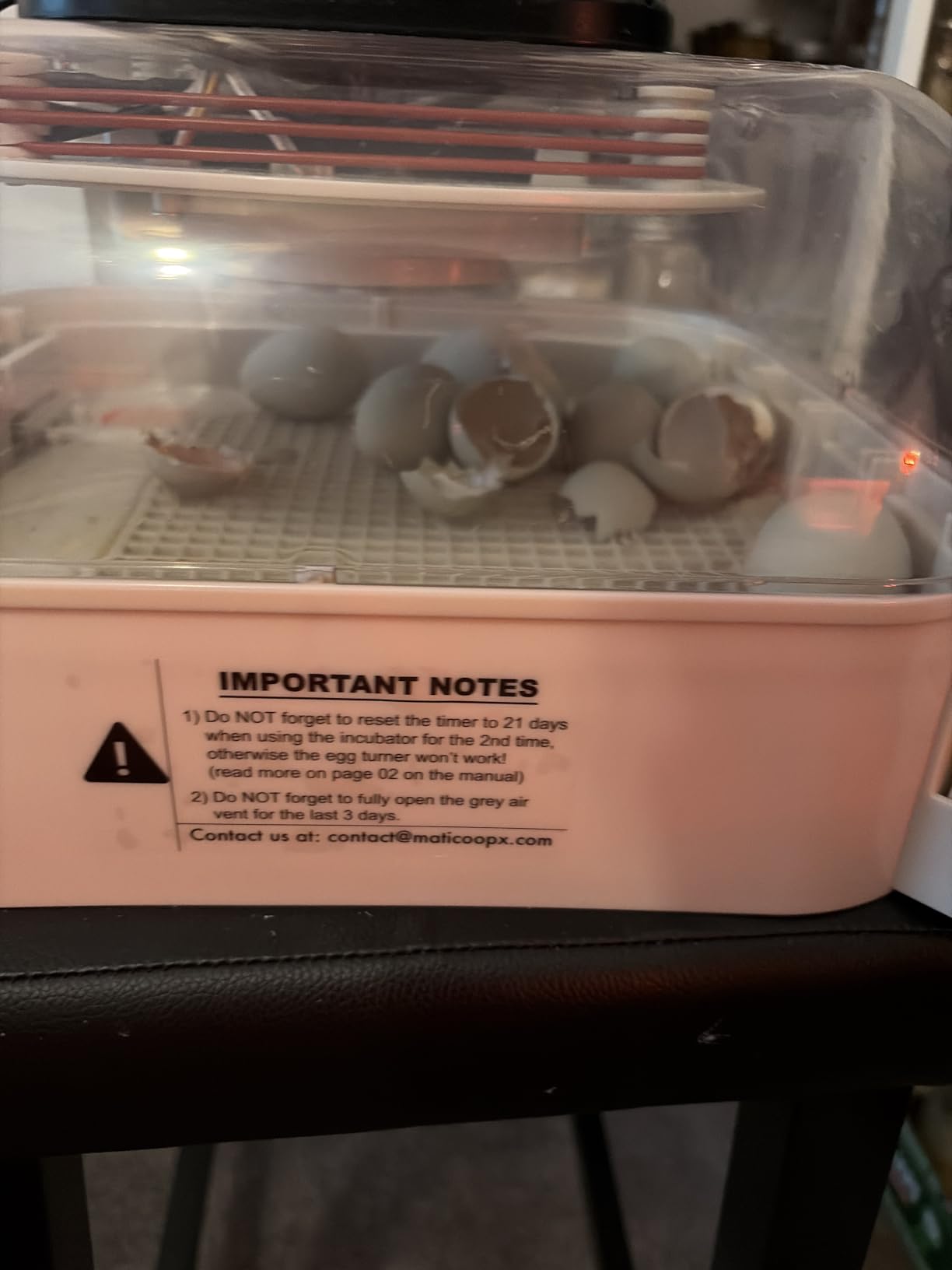 MATICOOPX 30 Egg Incubator with Humidity Display, Egg Candler, Automatic Egg Turner, for Hatching Chickens customer photo 2