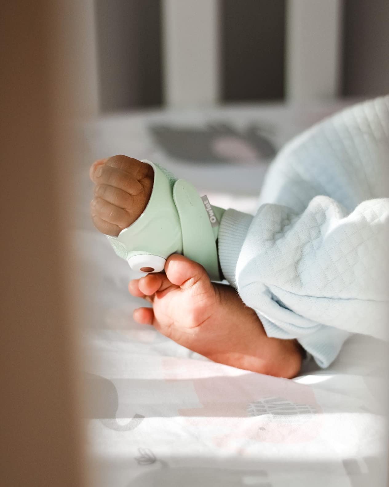 Owlet® Dream Duo (Gen 1) Smart Baby Monitor: FDA-Cleared Dream Sock® Plus Owlet Cam 2 - Tracks & Notifies for Pulse Rate & Oxygen While Viewing Baby in 1080p HD WiFi Video customer photo 1