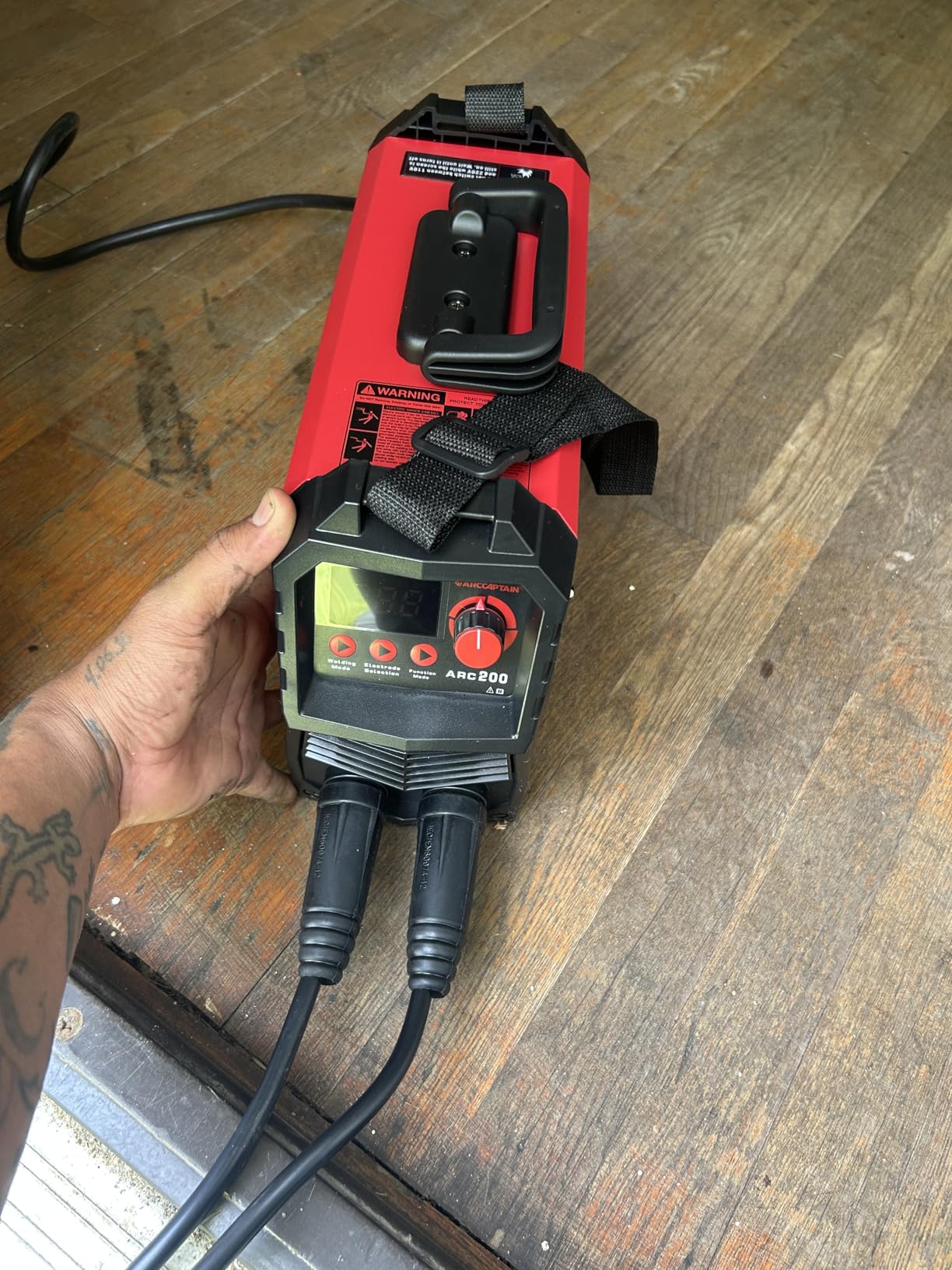 ARCCAPTAIN Stick Welder, 200A ARC/Lift TIG Welding Machine, 110V/220V | Large LED Display / Synergic Control / IGBT Inverter / Hot Start, Arc Force, Anti-Stick / Portable Welder / Easy to Operate customer photo 2