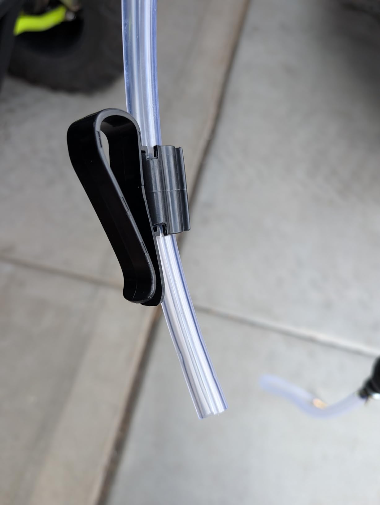 H-veenjor Gasoline Siphon Hose Pump, Hand Water Transfer Pump, Gas Siphon Pump for Water Oil Petrol Diesel, Manual Fuel Pump with 2 Premium PVC Hoses customer photo 2