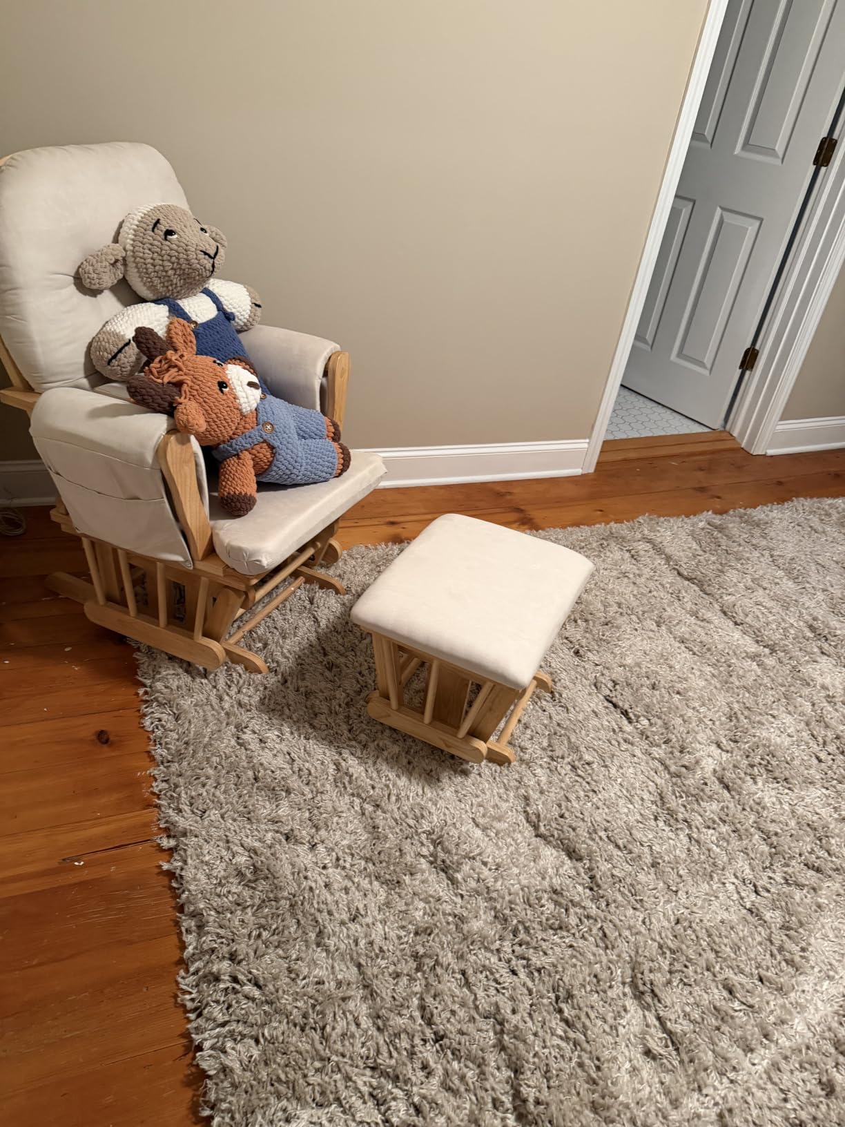 Storkcraft Premium Hoop Glider & Ottoman, Natural/Beige | GREENGUARD Gold Certified, Solid Wood Craftsmanship, Convenient Storage Pockets, Glider Rocking Chair for Nursery customer photo 2