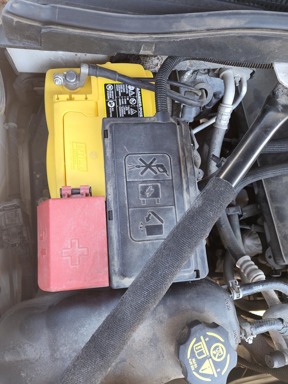 OPTIMA Batteries High Performance DH7 YELLOWTOP Sealed AGM Battery, 880 CCA, BCI Group Size 94R customer photo 2