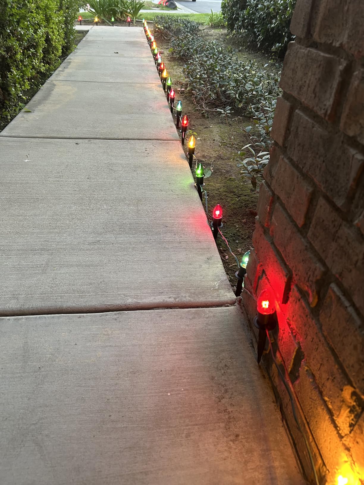 TIORIY Outdoor Warm Christmas Pathway Lights, 24.2ft 20 Lights with Stakes, Outside Walkway Marker, C9 Christmas Decor, Driveway Decorations, Waterproof, Hanging or Plugging customer photo 2