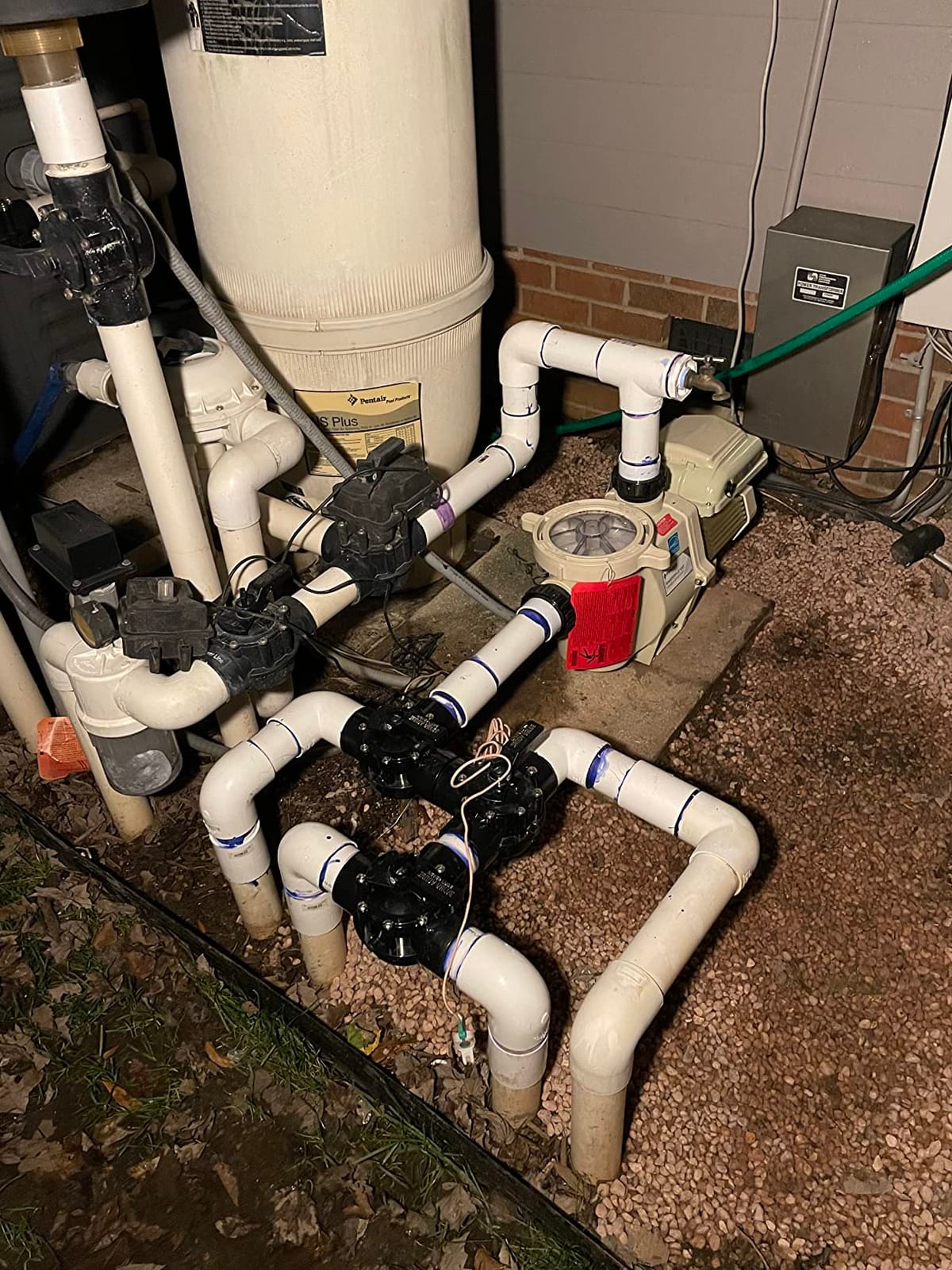 Pentair 011533 WhisperFlo VST Variable Speed Pool Pump, 2.6 THP customer photo 1