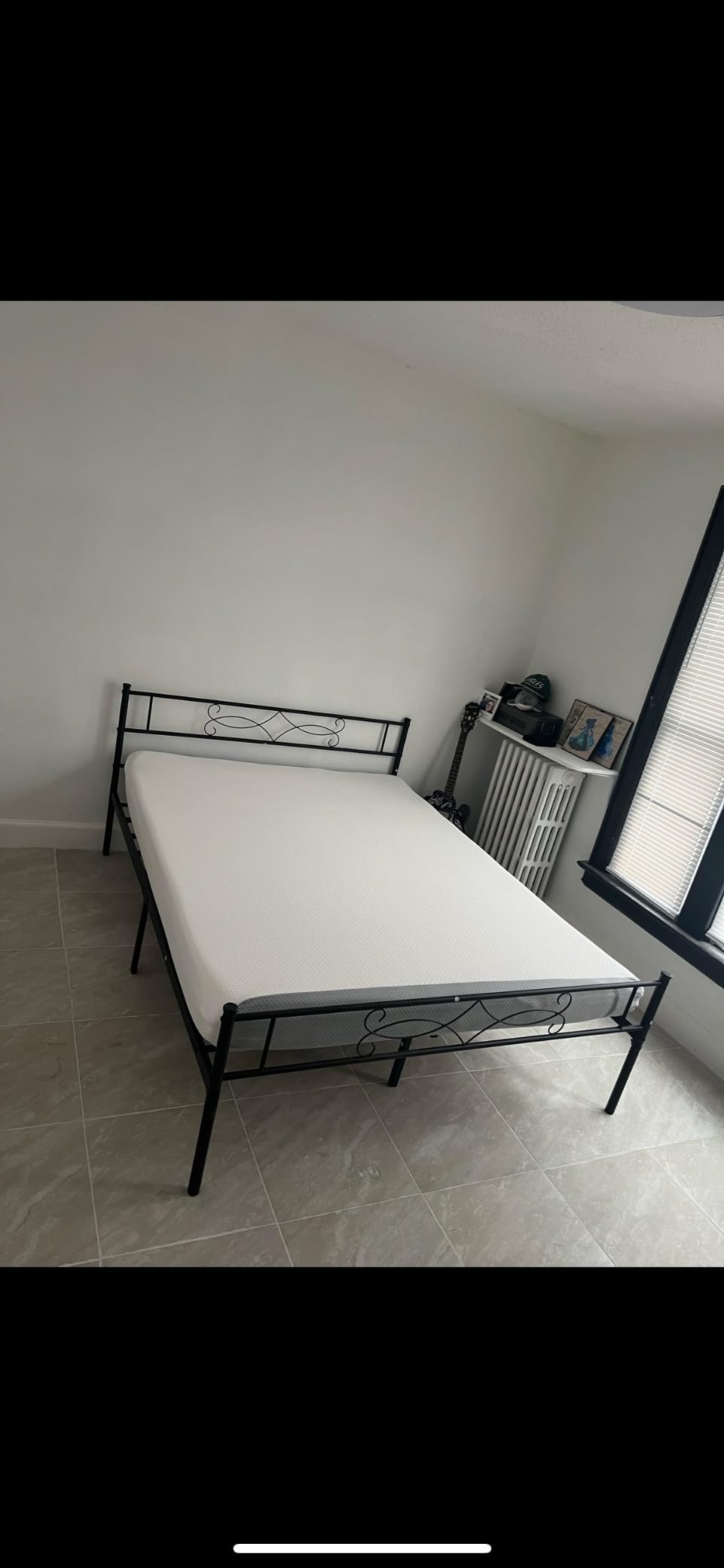 Amazon Basics Memory Foam Mattress, Soft Plush Feel, Breathable, 10 Inch, Full customer photo 1