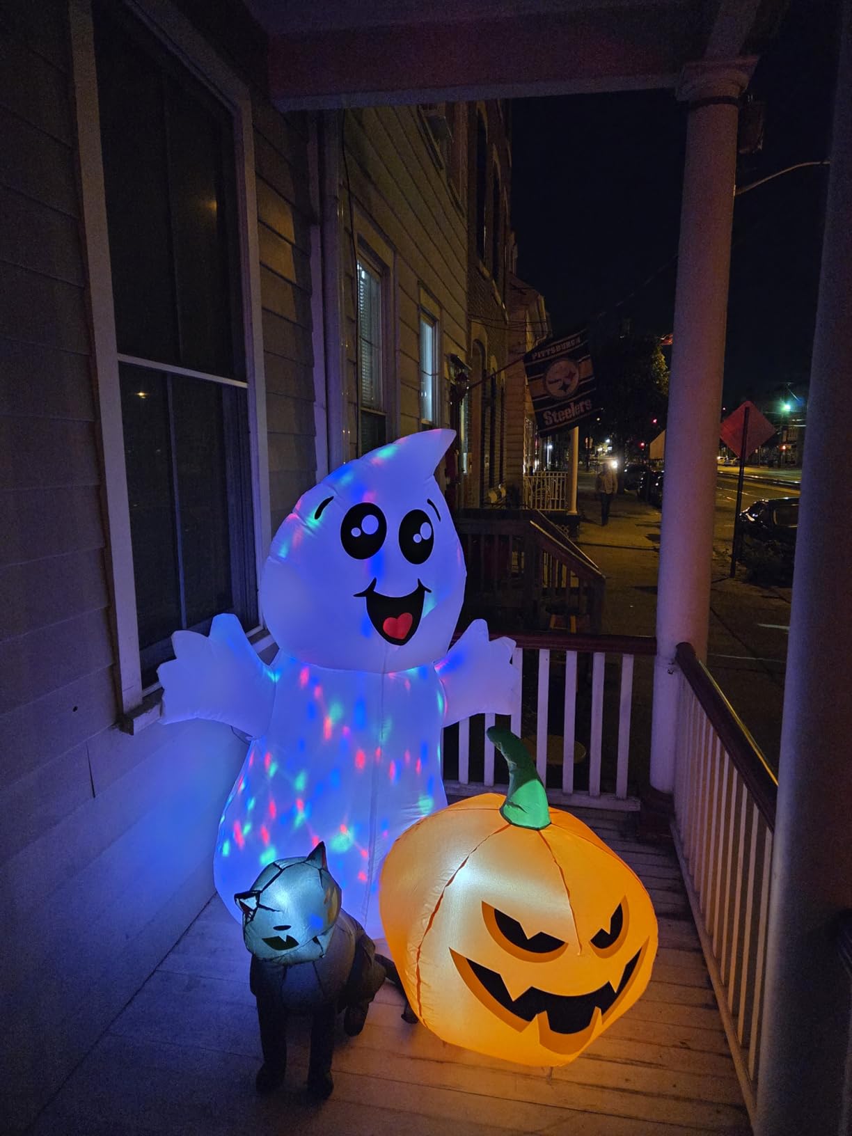 COMIN Halloween Inflatable 5FT Ghost with Black Cat and Pumpkin, Built-in LEDs Blow Up Yard Decoration for Party Outdoor Yard Garden Lawn customer photo 1